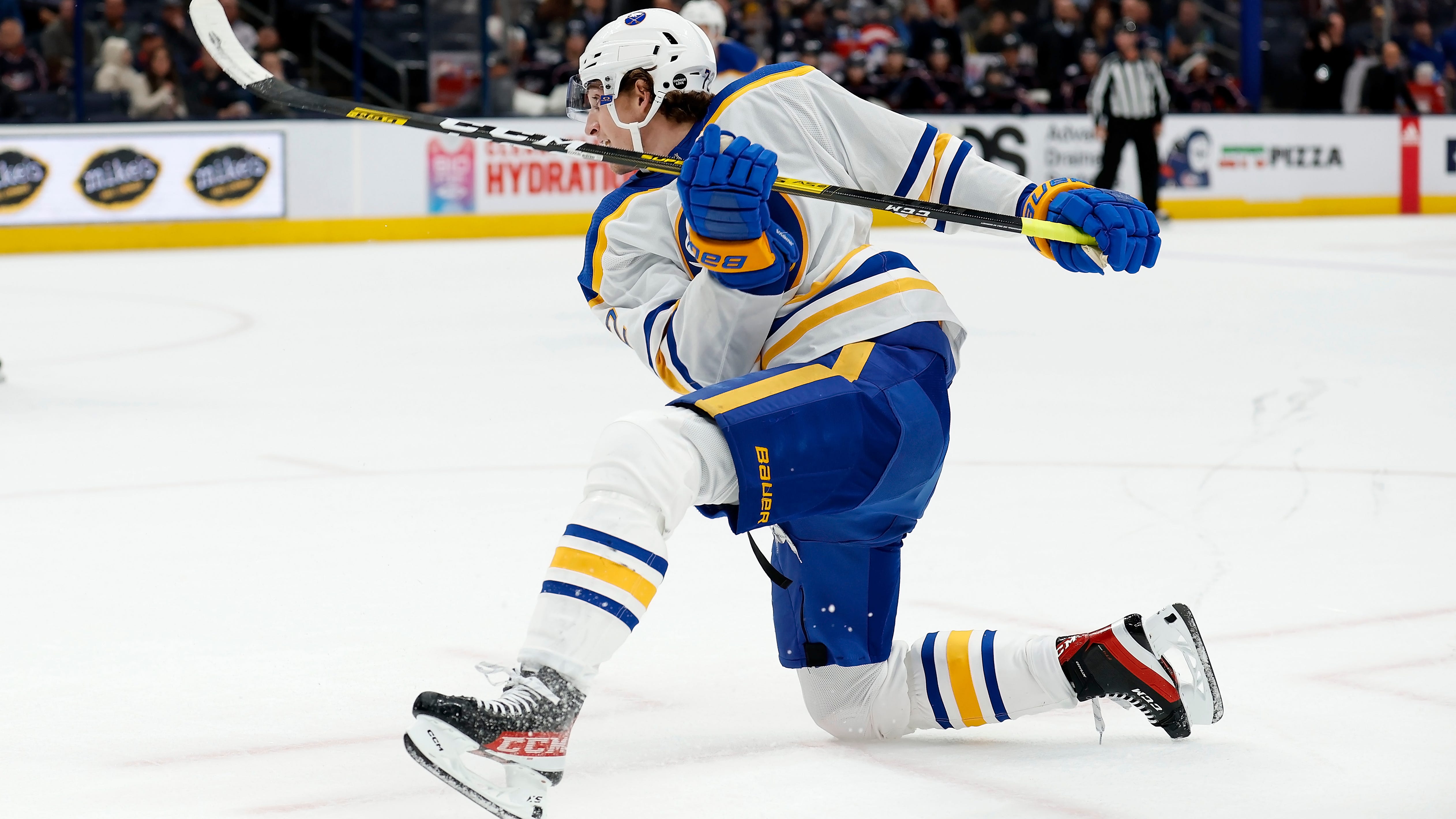 Tage Thompson enjoys historic night, scoring five goals with four in one period