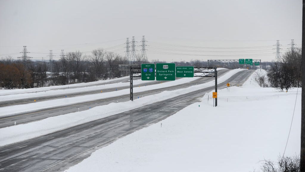 Hochul declares state of emergency in Western New York this weekend