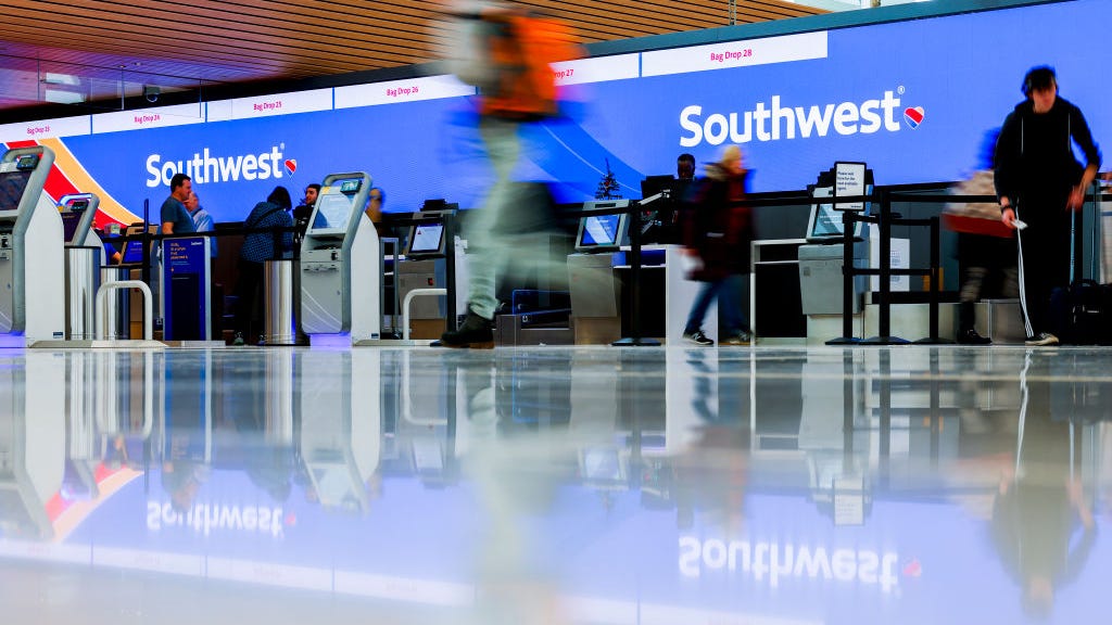 More trouble for Southwest after flights grounded by tech issue