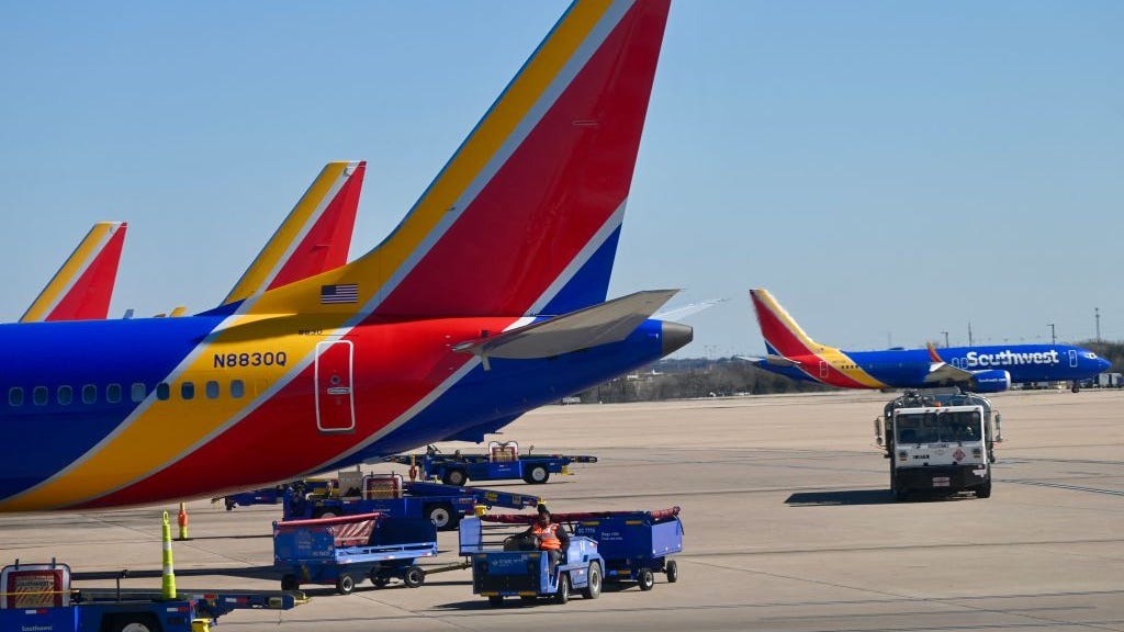 System-wide 'technology malfunction' affecting Southwest flights, scheduling