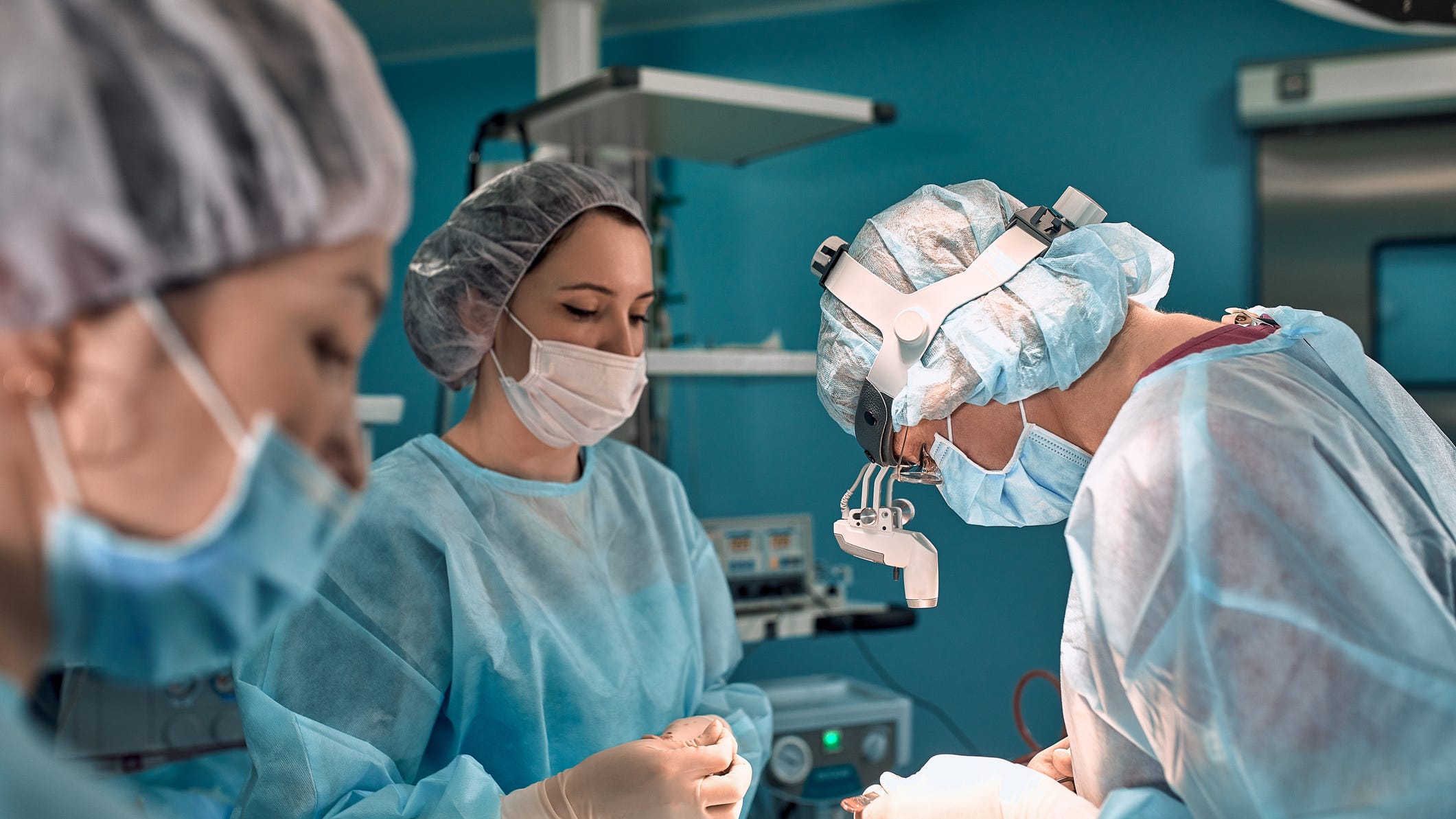 Even if organ recipients get less from COVID-19 vaccine, doctors still want them to get it