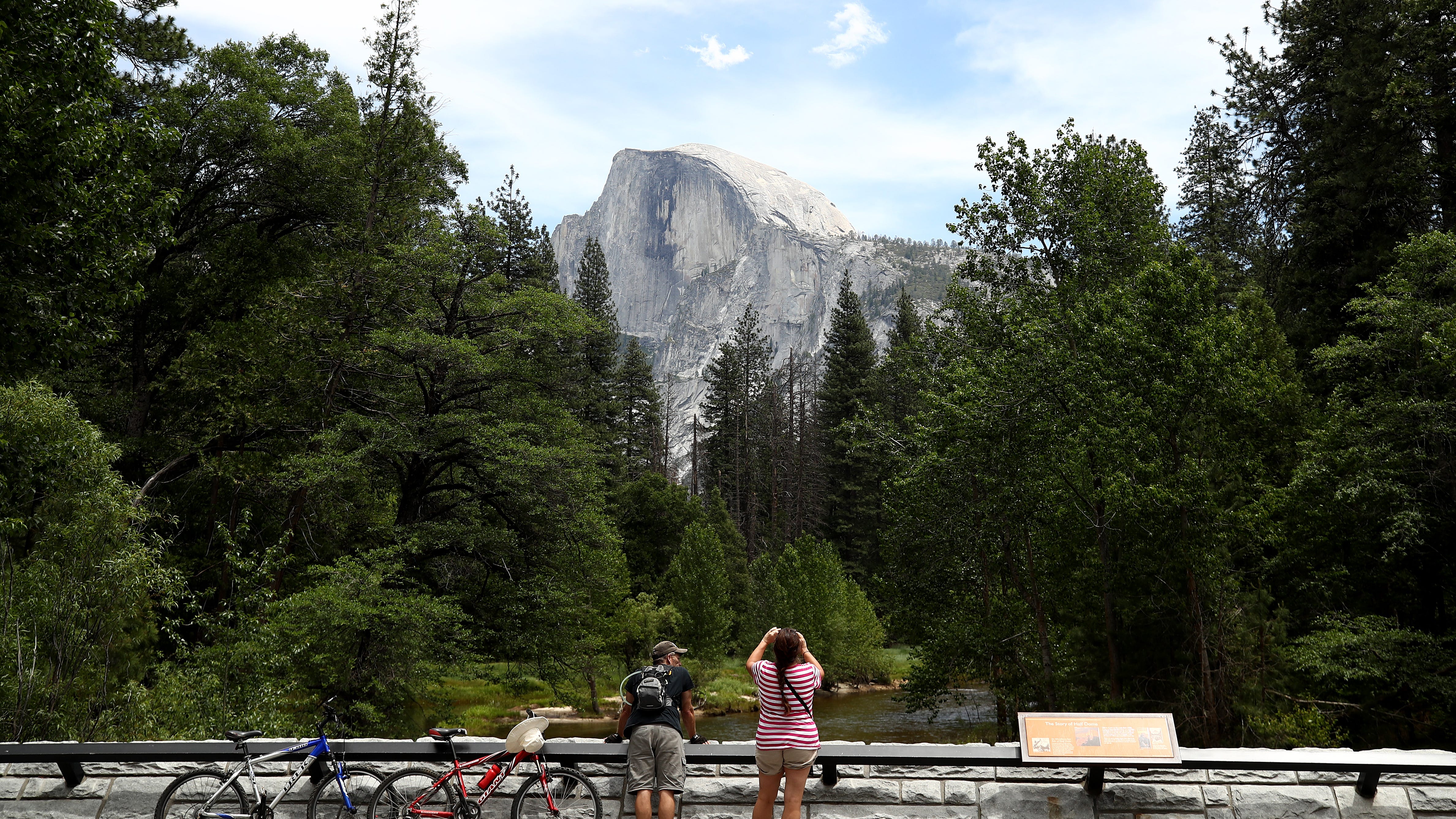 Yosemite Closes Due To 'Hazardous' Air Quality