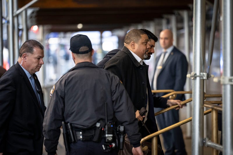 Manhattan District Attorney Alvin Bragg arrives at Manhattan Criminal Court March 27, 2023 in New York City