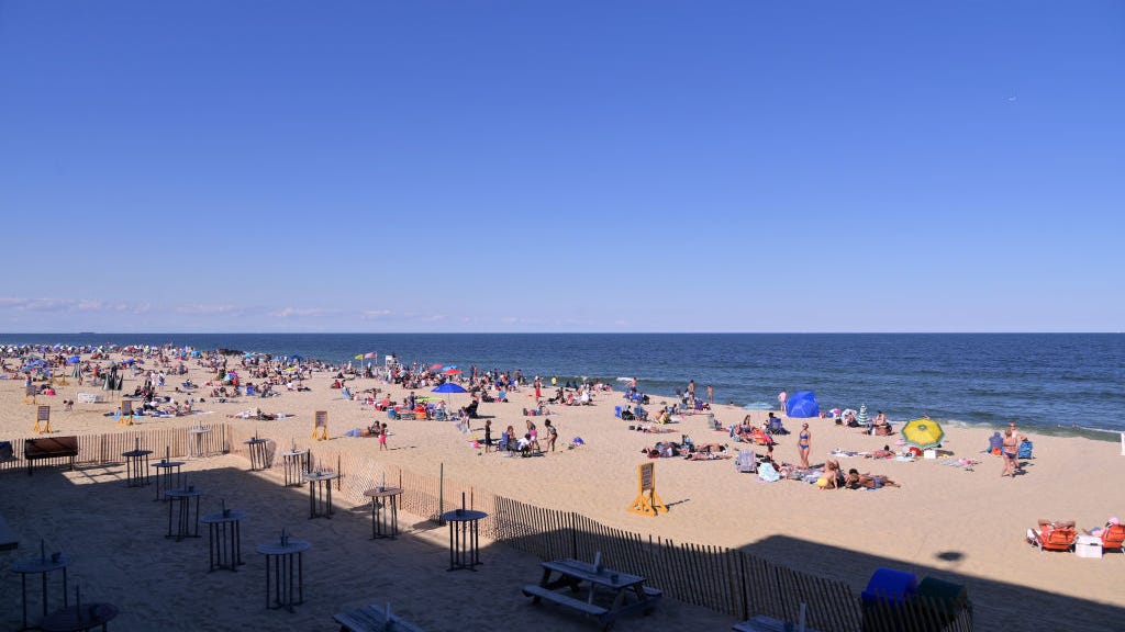 Coast Guard rescues 3 from sailboat taking on water off NJ