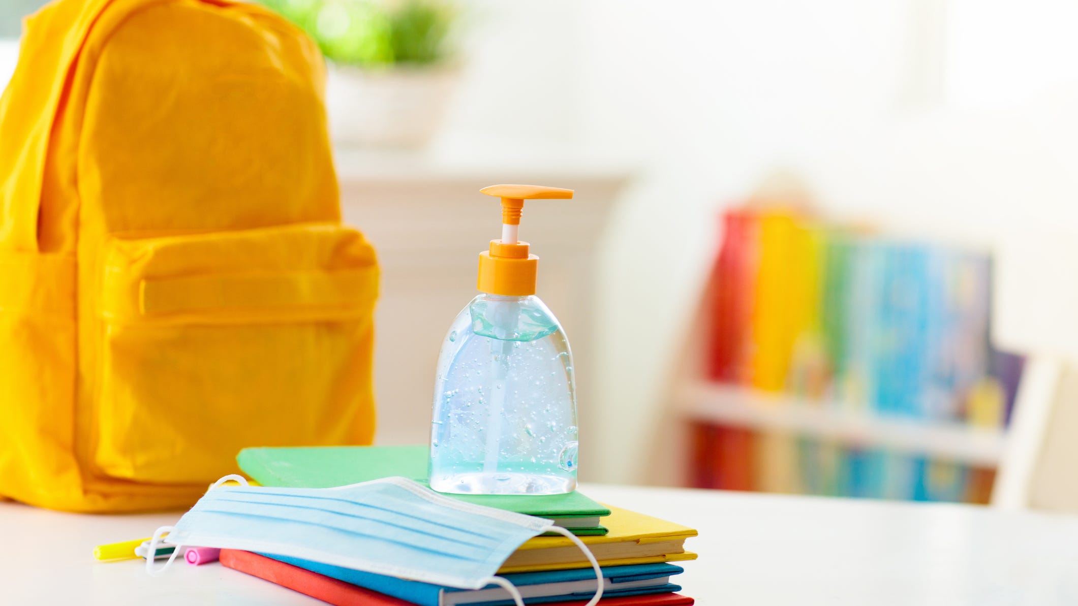 ‘I Will Not Sacrifice Myself!’ Teacher Shares Fears of Returning to Classrooms Amid Pandemic