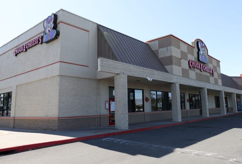 Chuck E Cheese