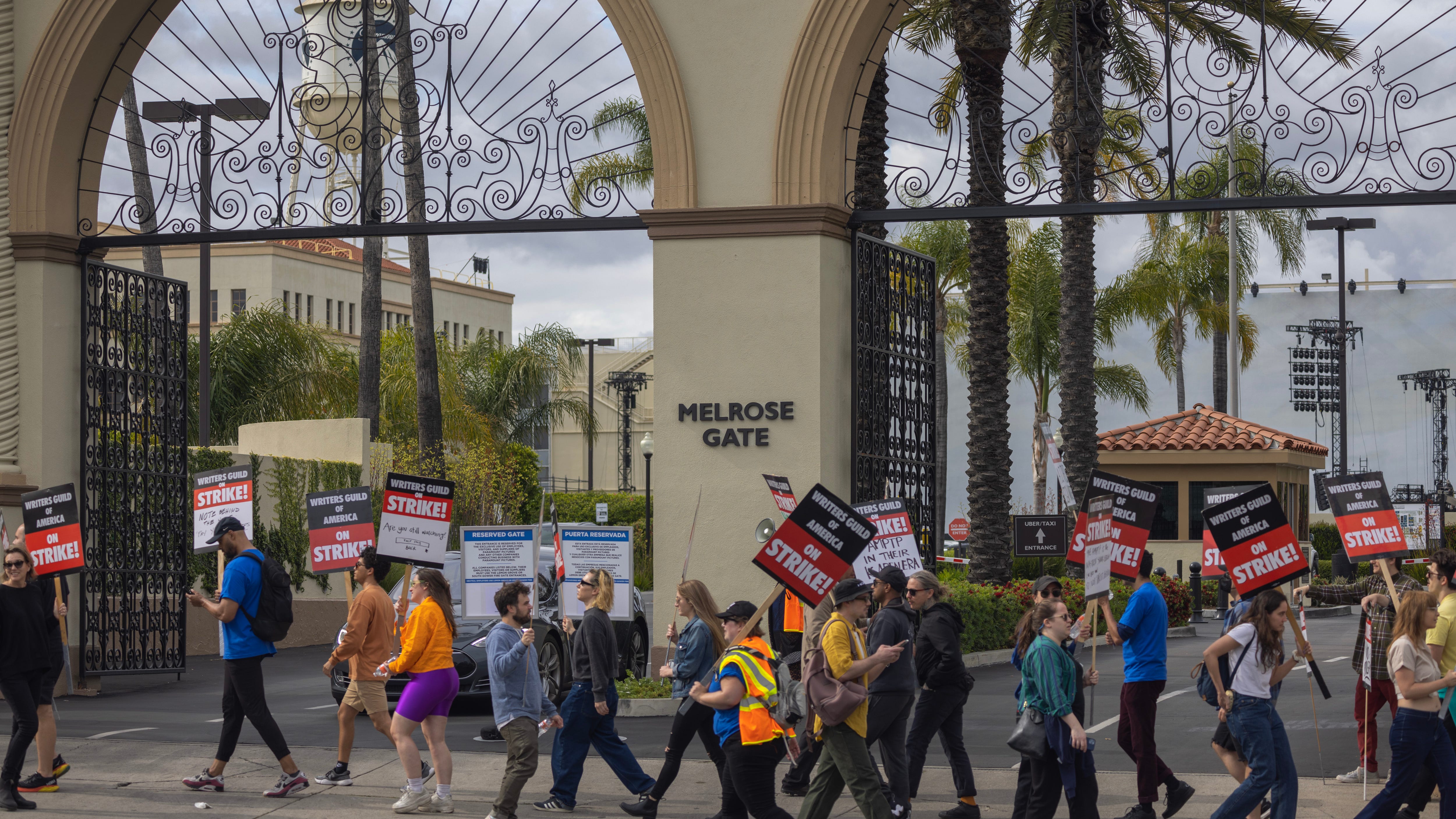 AMPTP won’t be able to ‘stonewall’ WGA issues at meeting, lawyer says