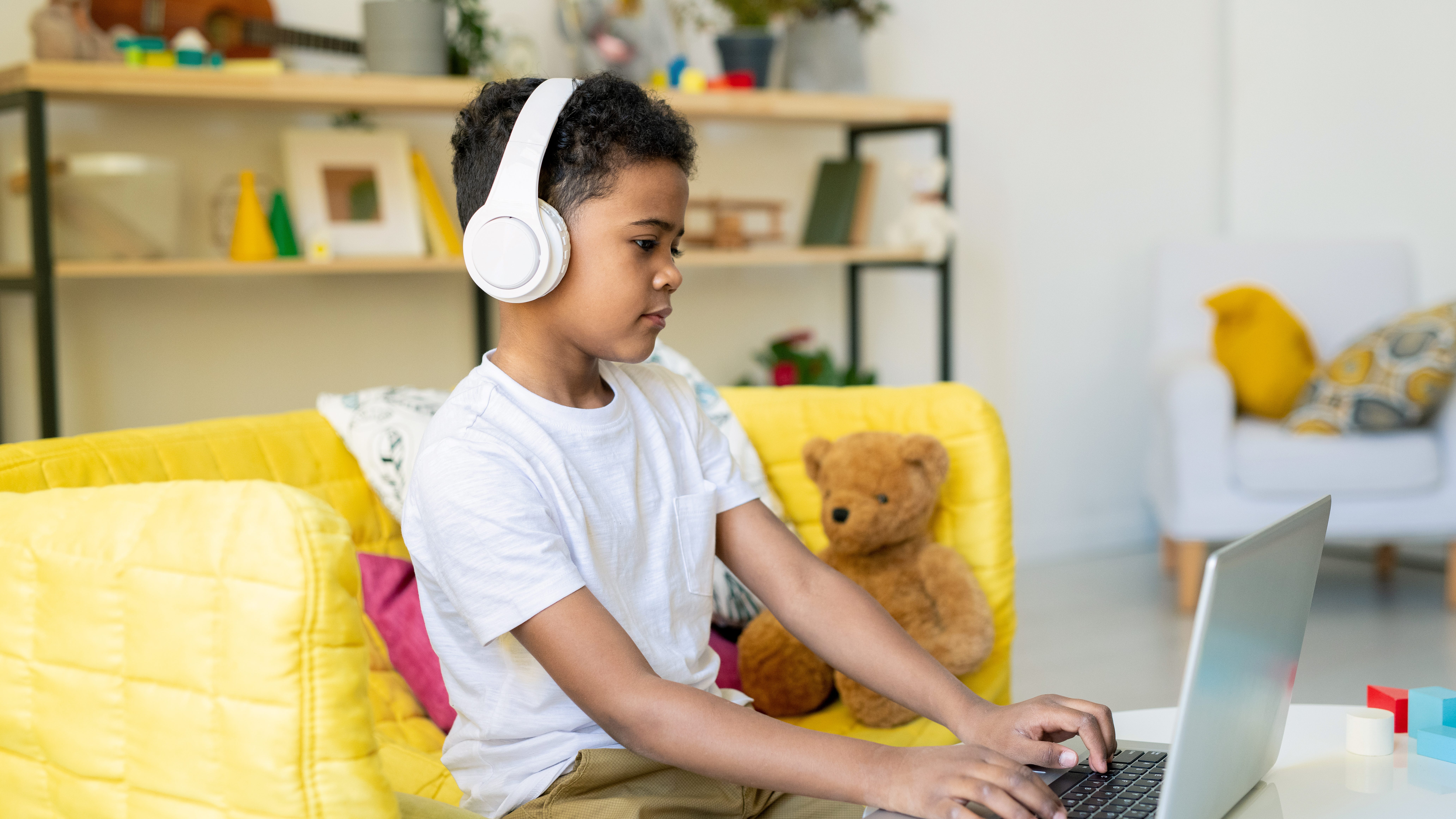 CTU Poll: 6 out of 10 Chicago voters want CPS to continue remote learning