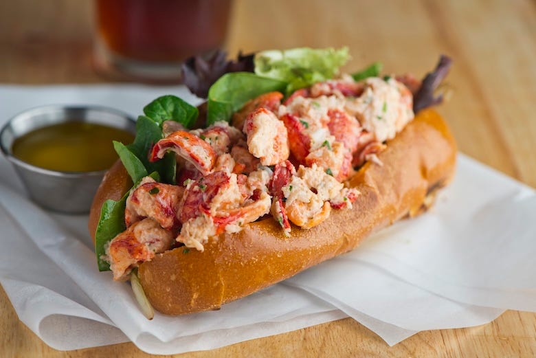Maine lobster roll