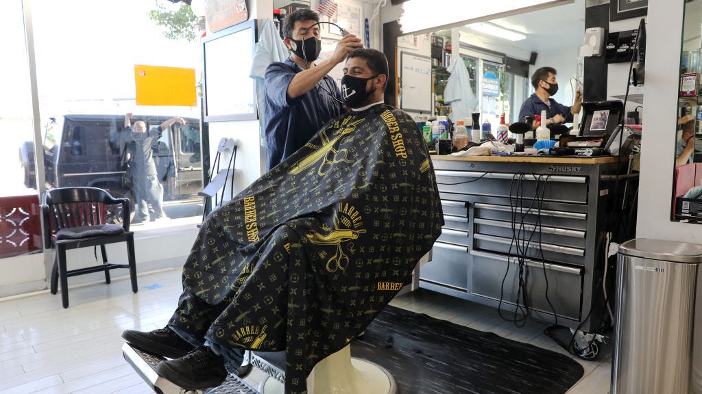 L.A. County still urging masks, despite end of mandate