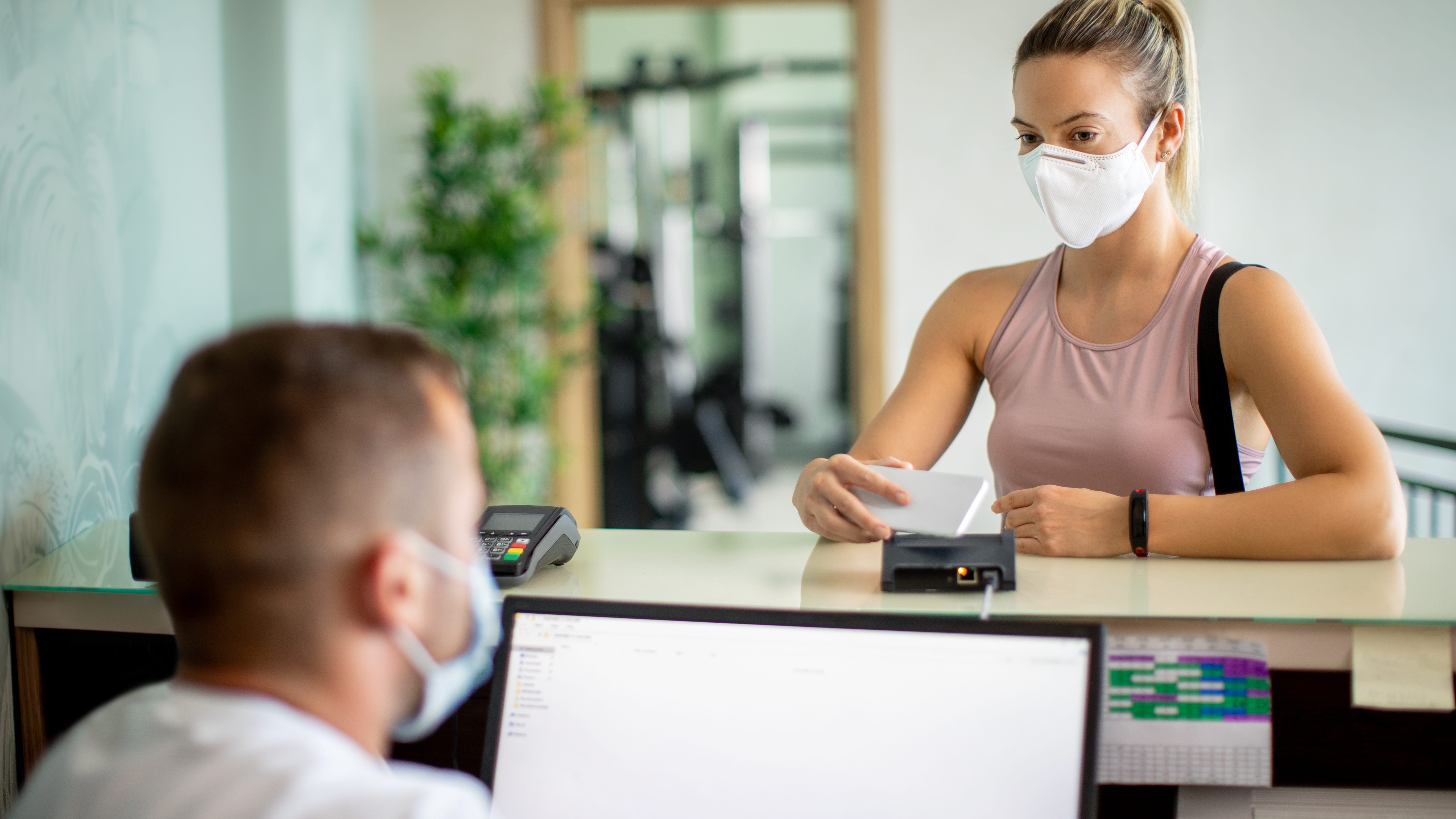 Aerosol expert to continue wearing mask indoors: 'I'm still being cautious'