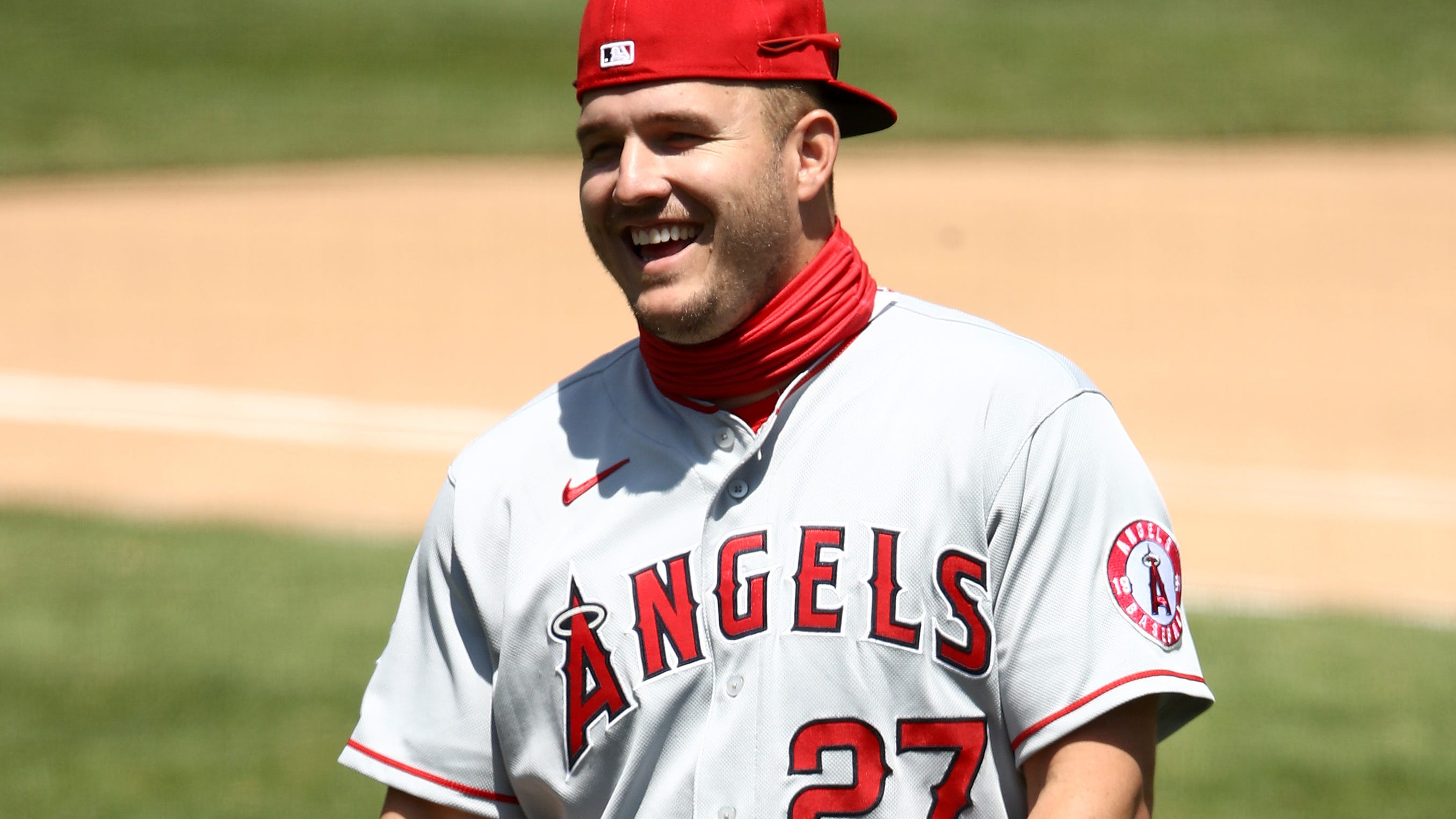 Mike Trout Learns of Record-Breaking $3.93 Million Baseball Card: 'Maybe I Should've Kept That One'