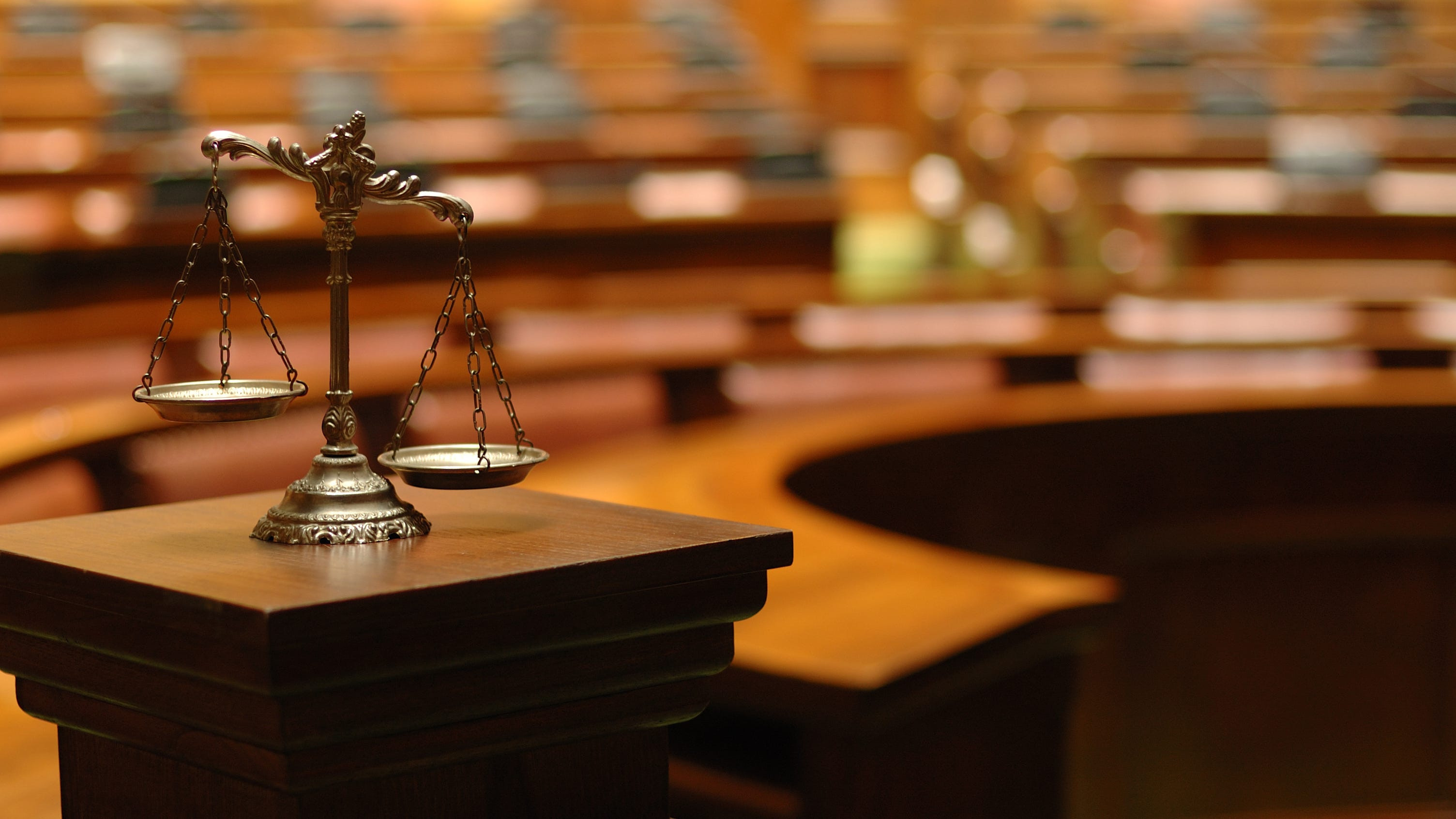 Lake Forest Councilman charged with domestic violence