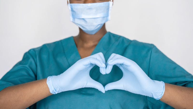 Traveling nurses head to North Texas as COVID-19 cases break records