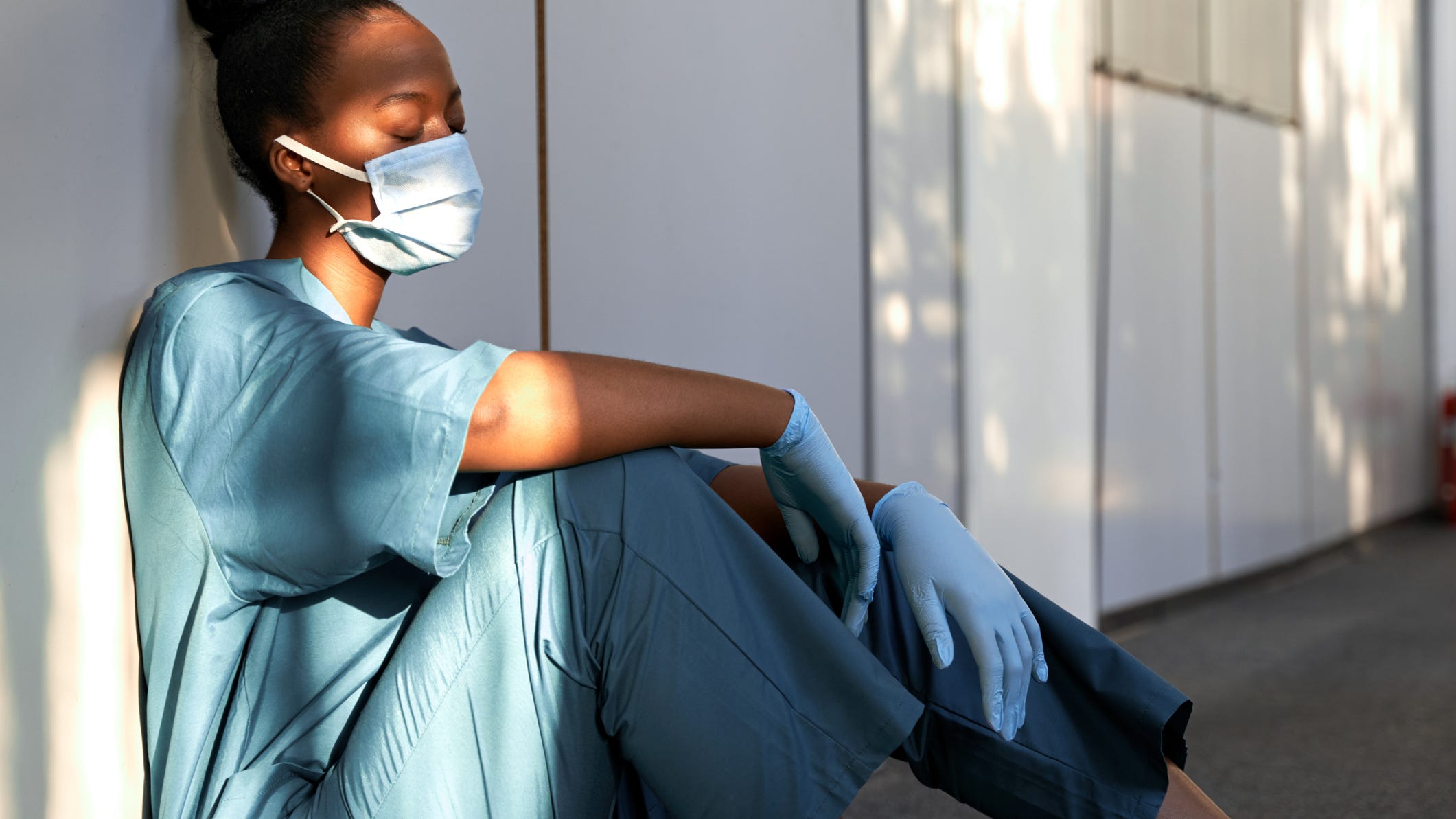 Study: 100% of nurses are anxious, 75% are burned out