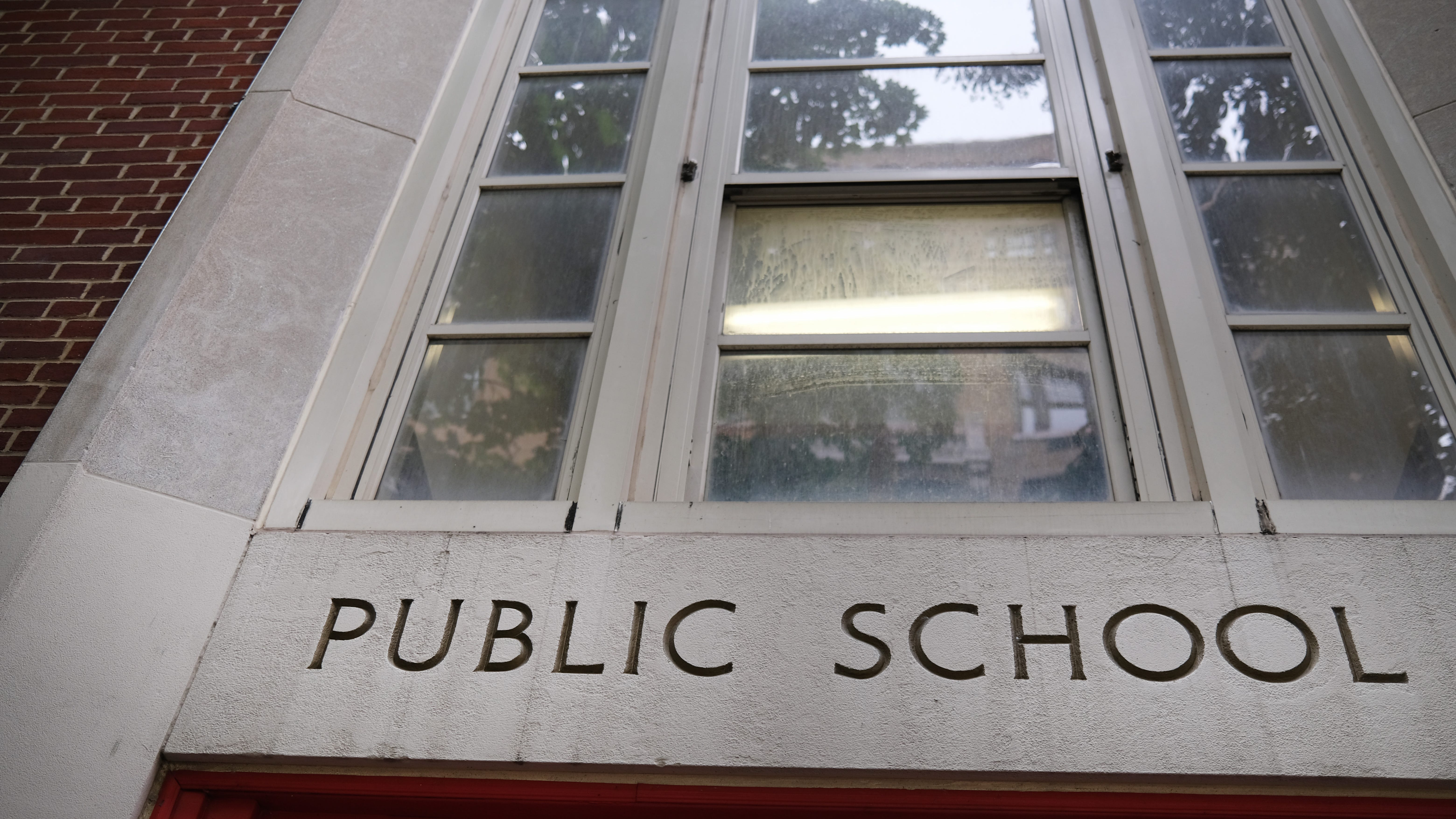 2 NYC DOE staffers sue agency over COVID-19 testing requirement: report
