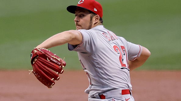 Trevor Bauer to sign with Los Angeles Dodgers