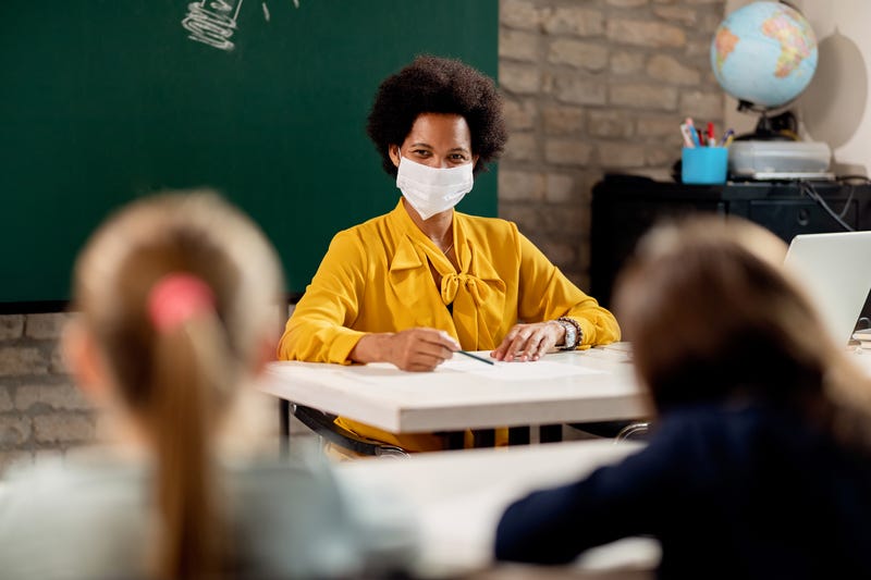 Evanston/Skokie District 65 teachers union complains of ’toxic’ work environment, ‘unclear’ COVID-19 protocols