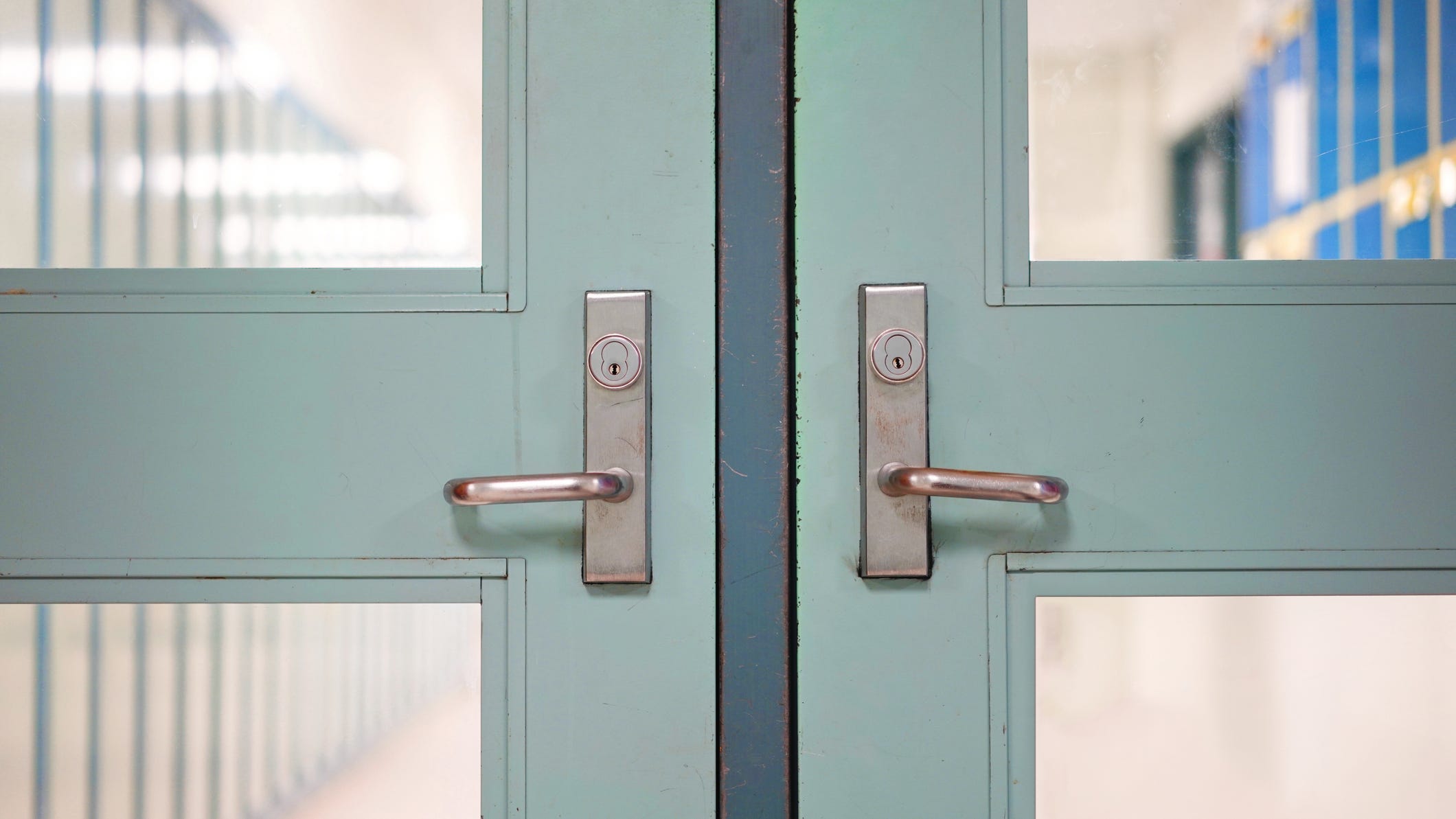 Oakland students, teachers hold firm on COVID-19 safety demands