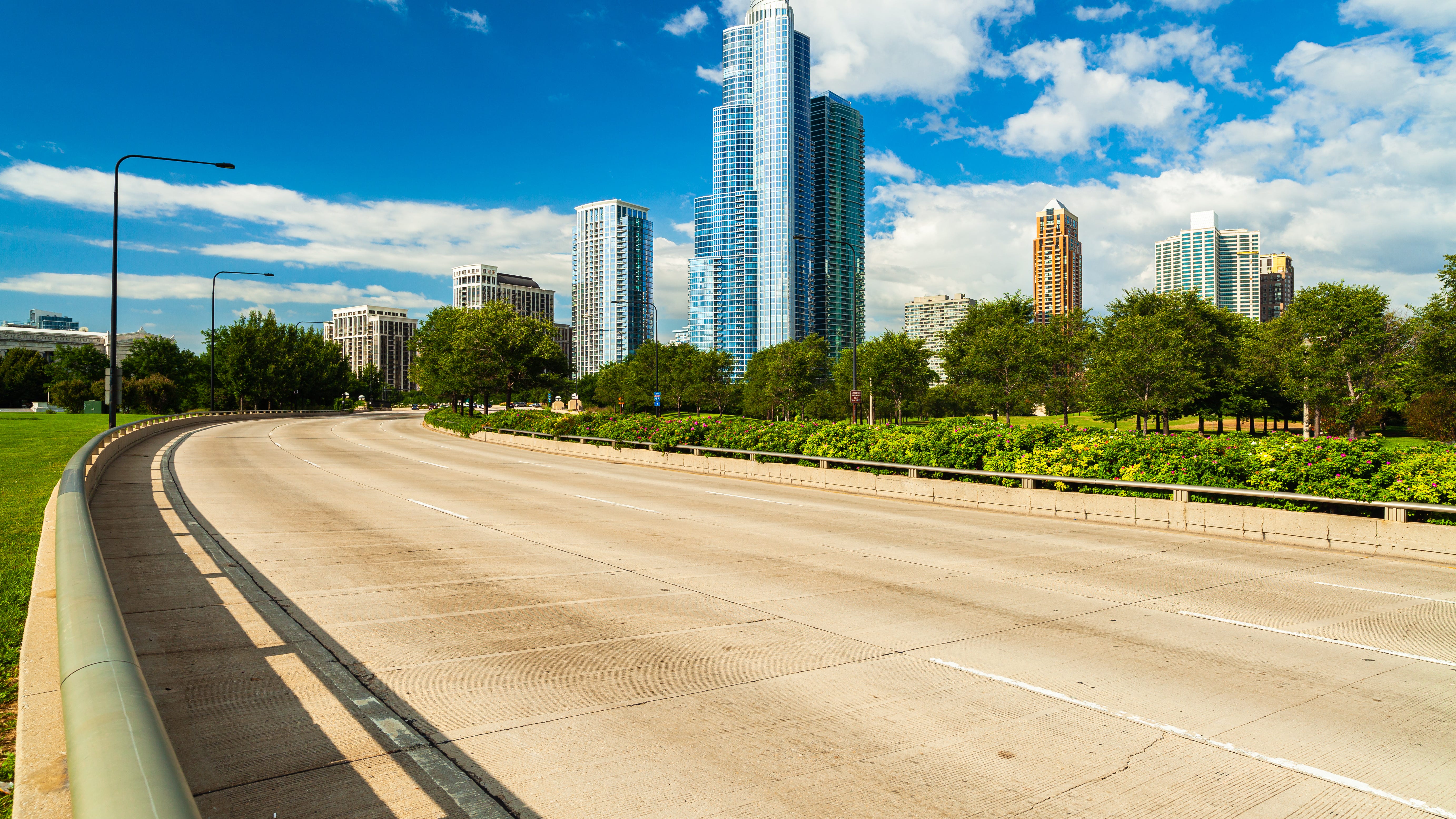 NASCAR drivers to virtually race on Chicago street course