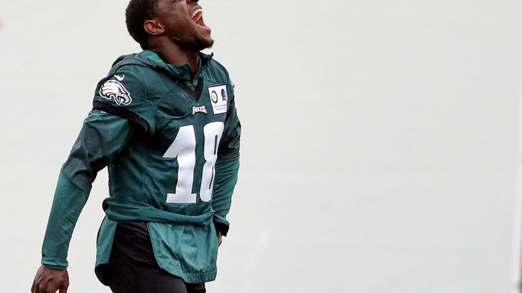 Top fantasy football waiver wire pickups for Week 8