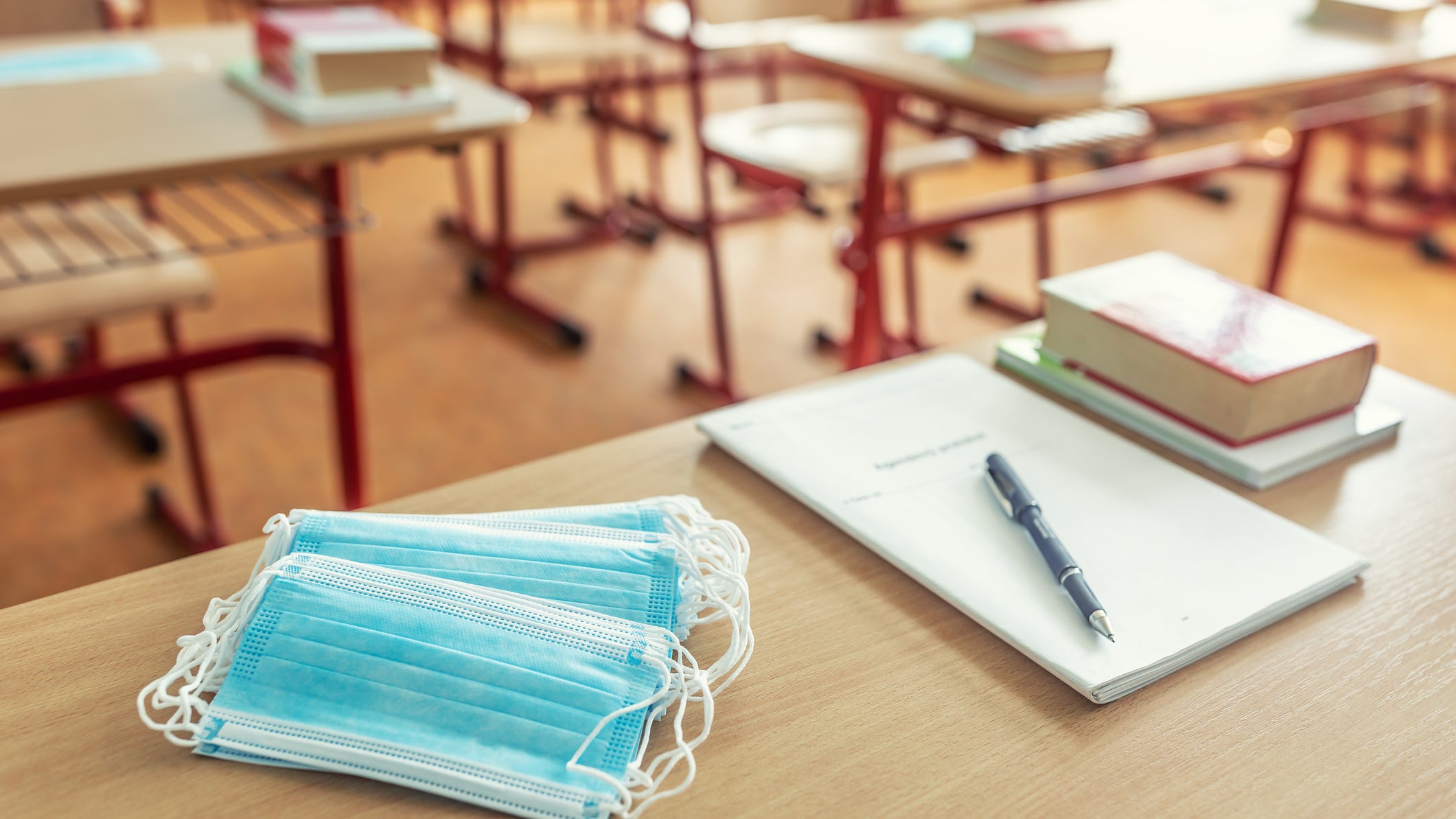 Mayor insists schools are safe as CTU plans Tuesday vote on unauthorized remote learning