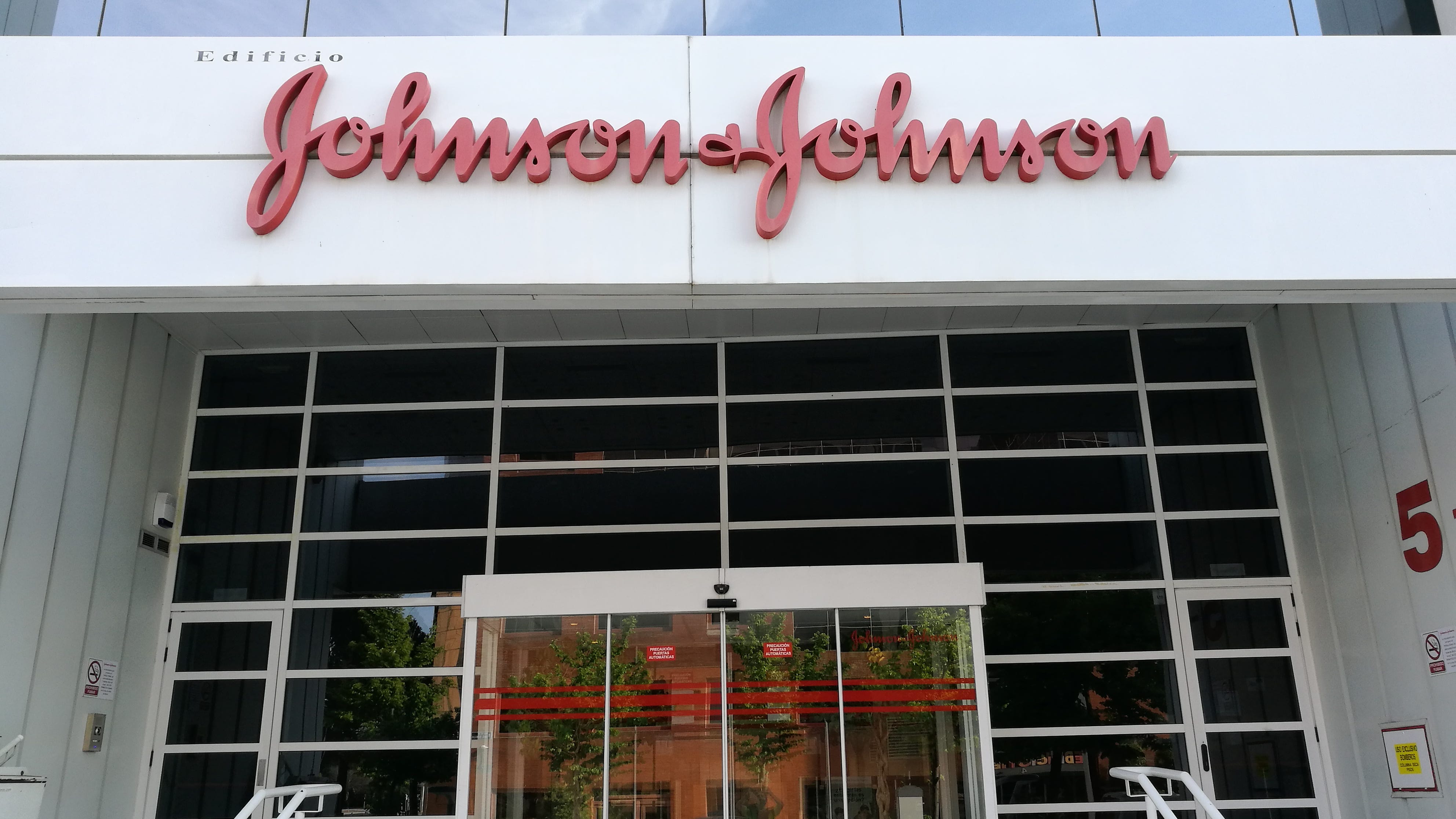 COVID-19 vaccine trial 'temporarily paused' by Johnson & Johnson after volunteer's 'unexplained illness'