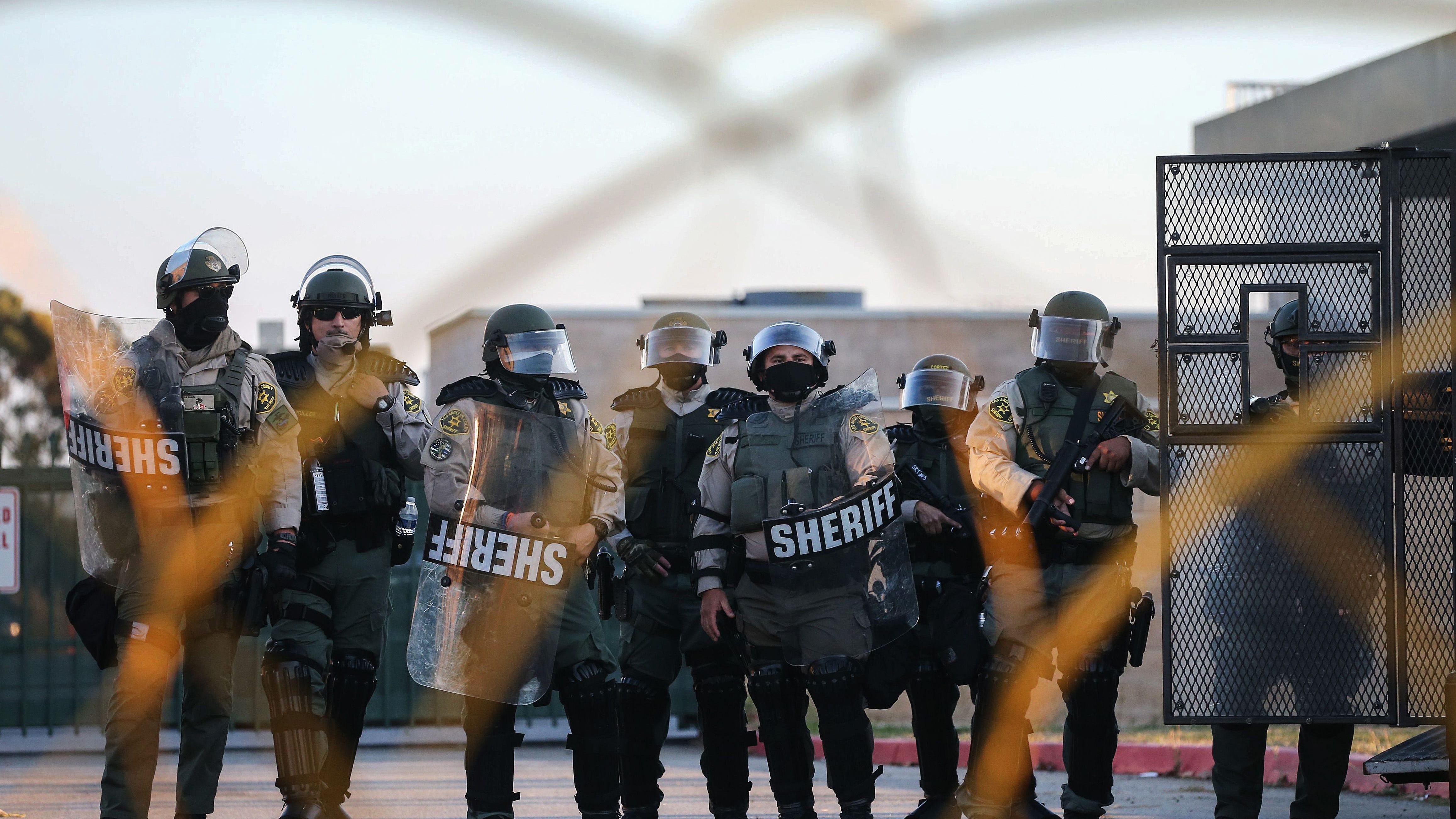 Deputy union sues over LASD deputy gang investigation