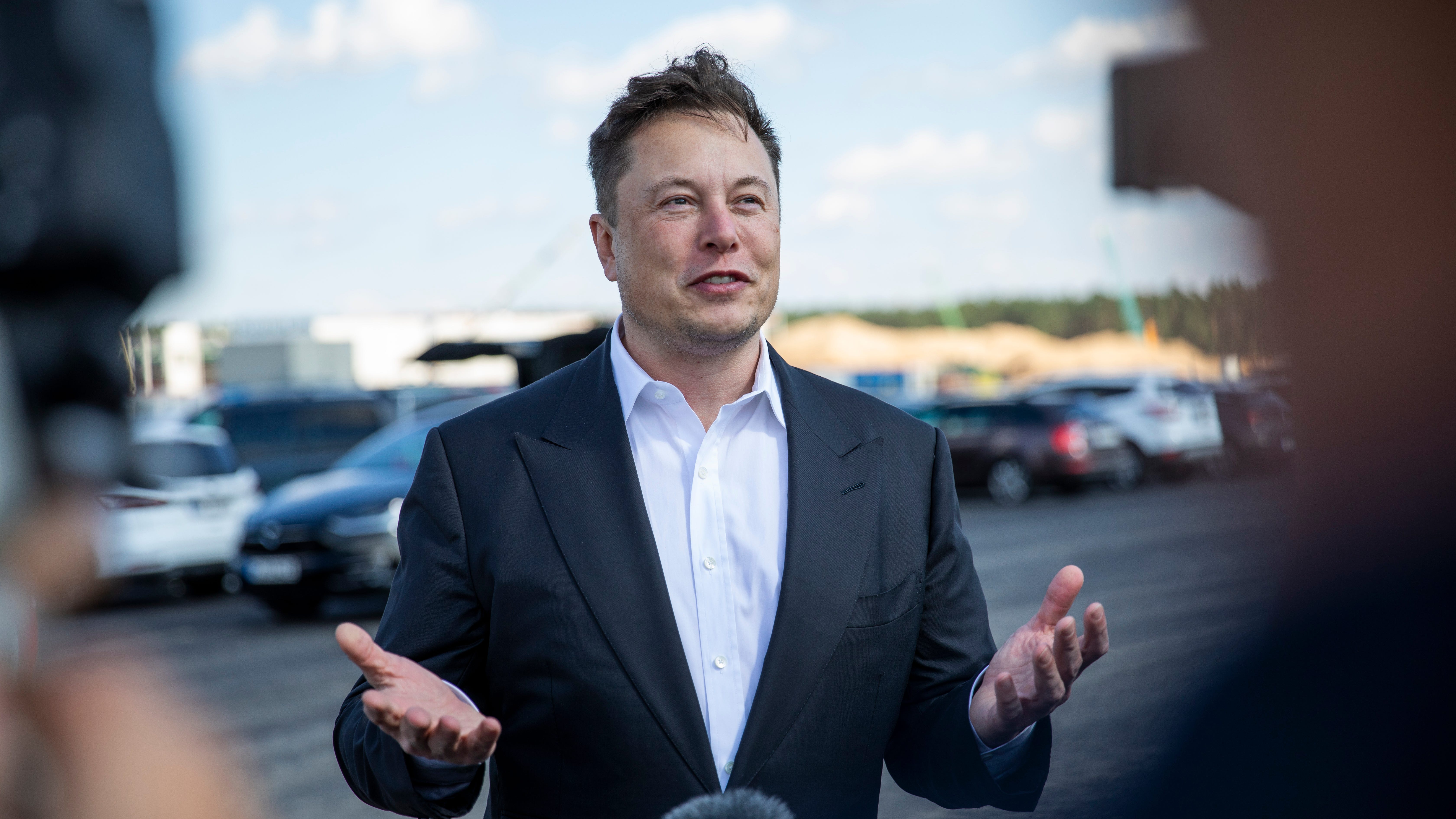 VIDEO: Elon Musk says he's moved to Texas