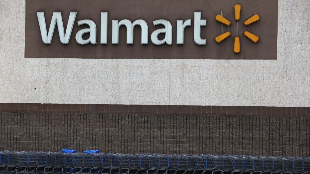 Man took machete at Walmart, then hacks employee with it