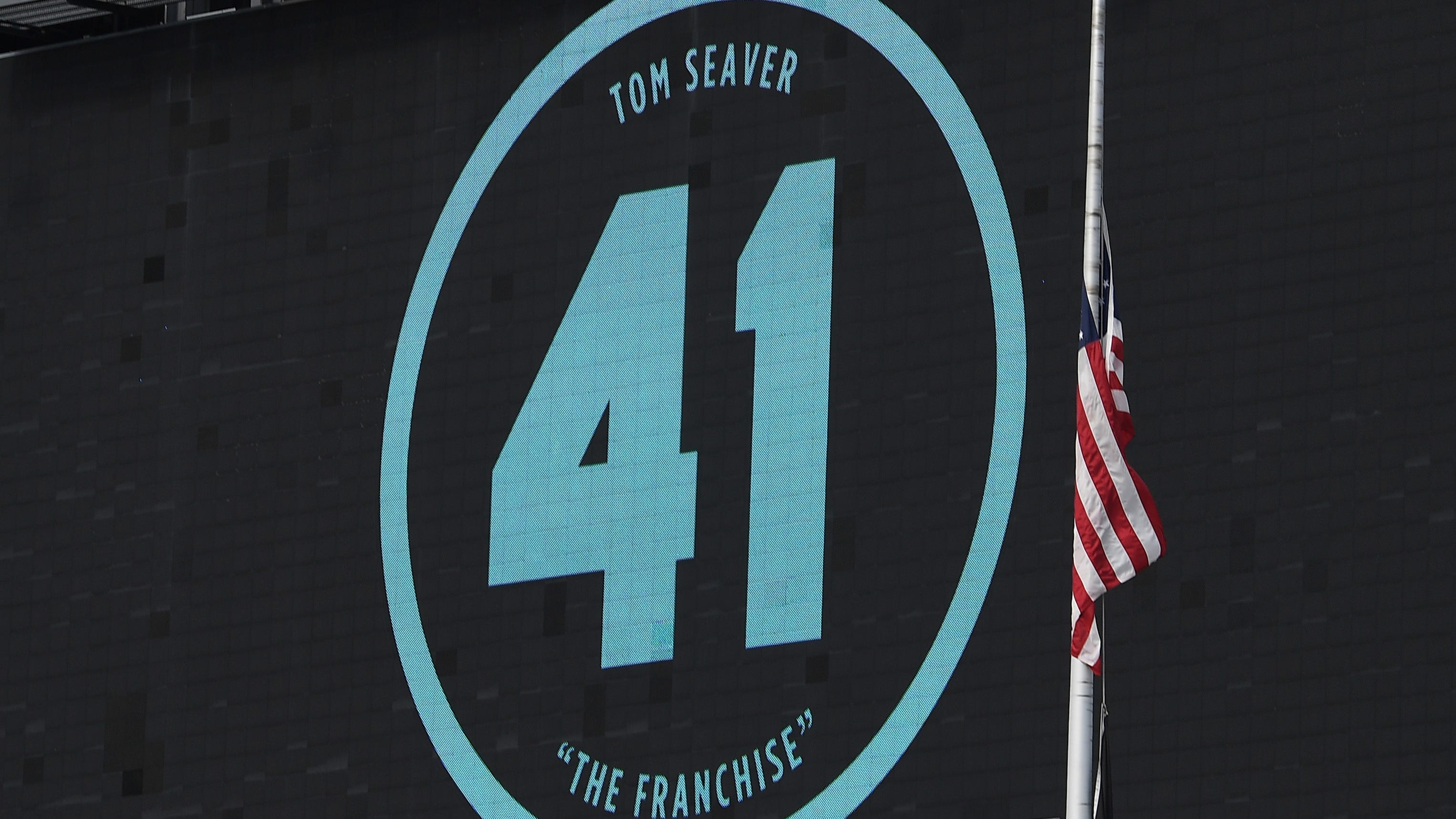 Mets to honor Tom Seaver with '41' patch on uniforms