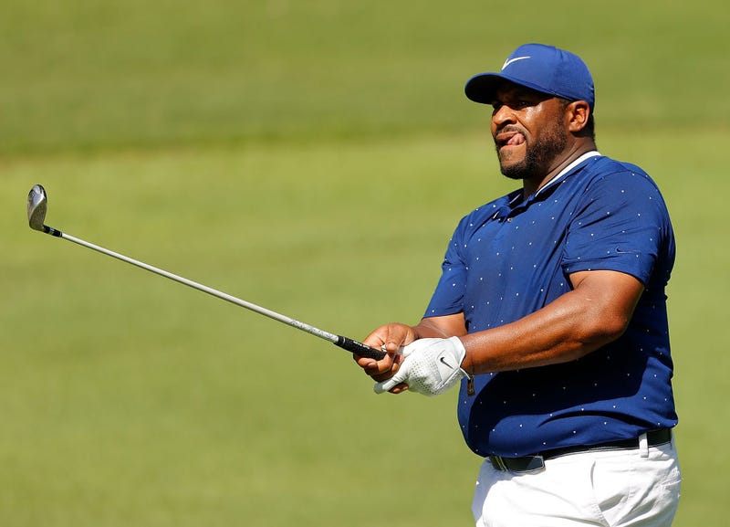 Jerome Bettis golfing