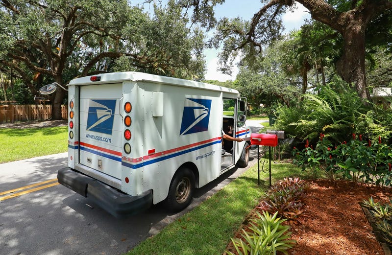 Suburban mail carrier gets special sendoff on his last day