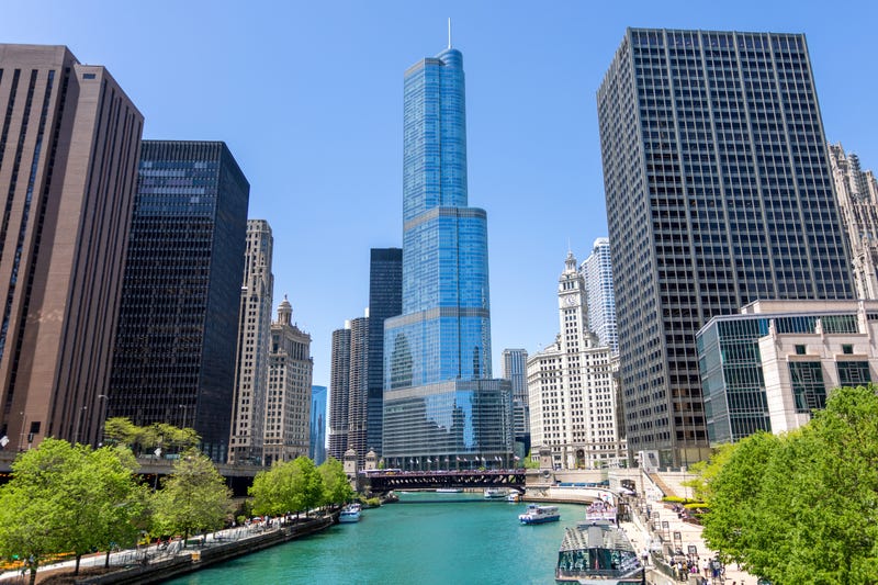 Trump Tower along the Chicago River