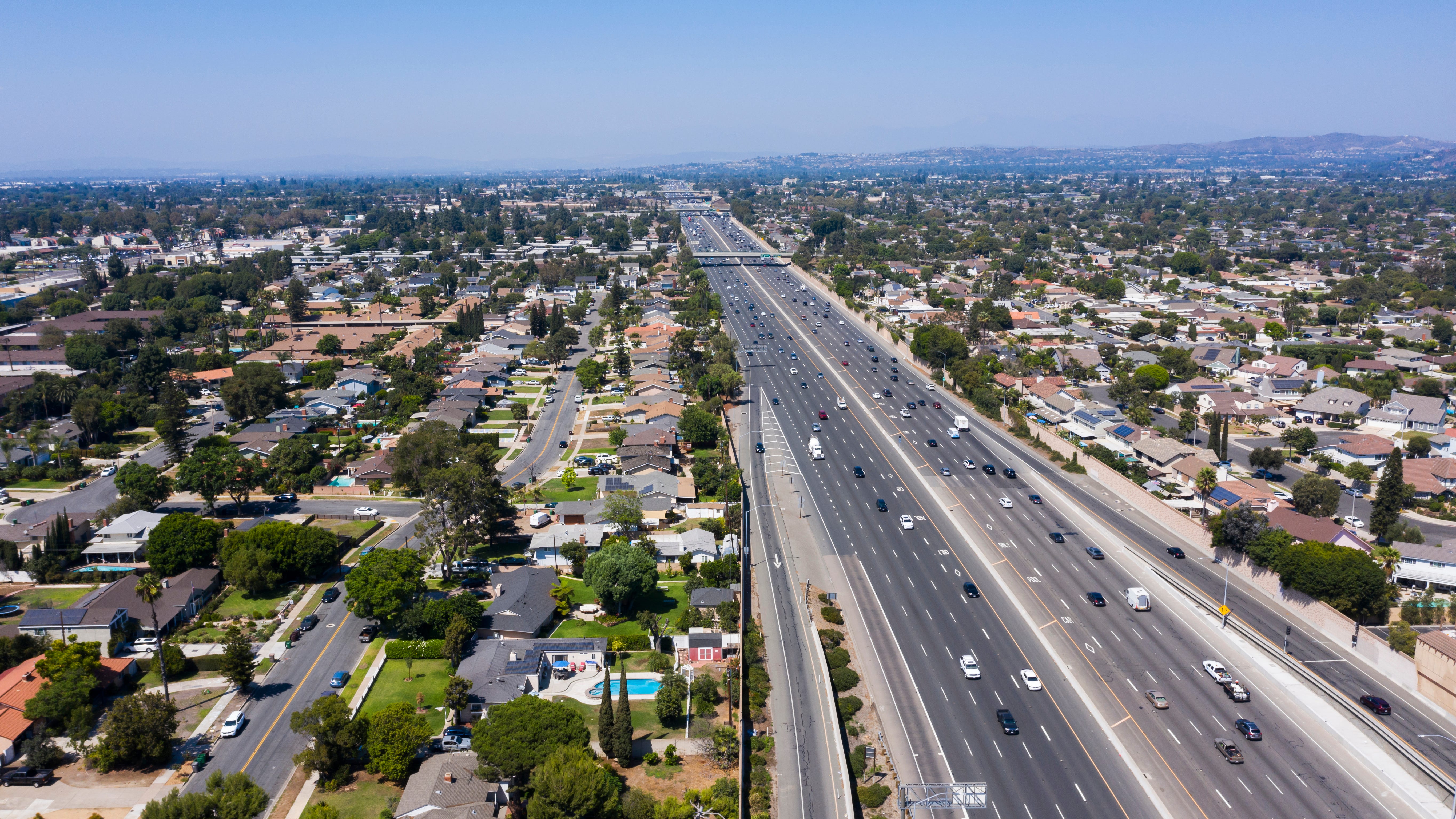 Santa Ana becomes first O.C. city to implement rent control