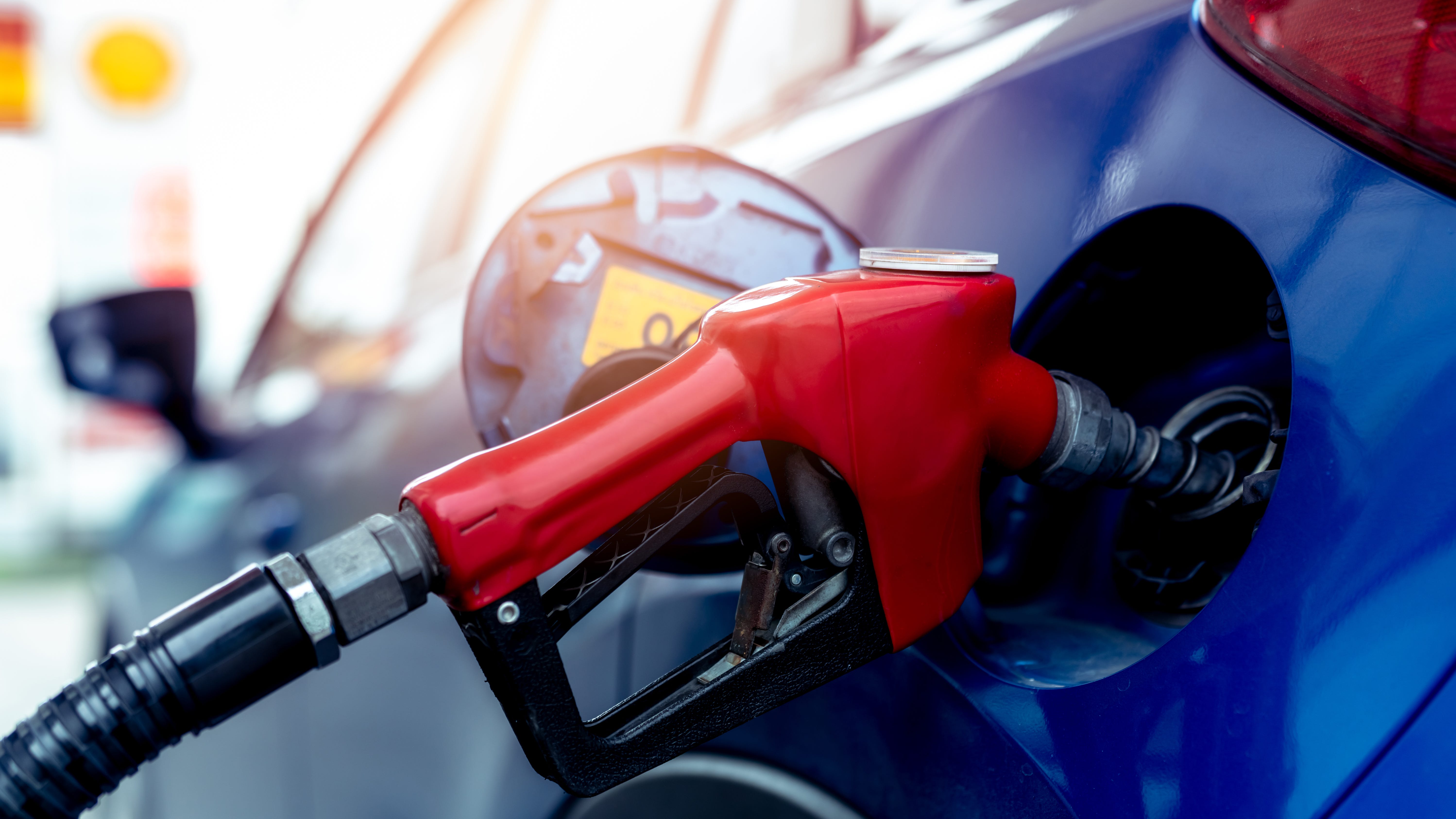 Mayor Lightfoot coy on plan for gas price relief