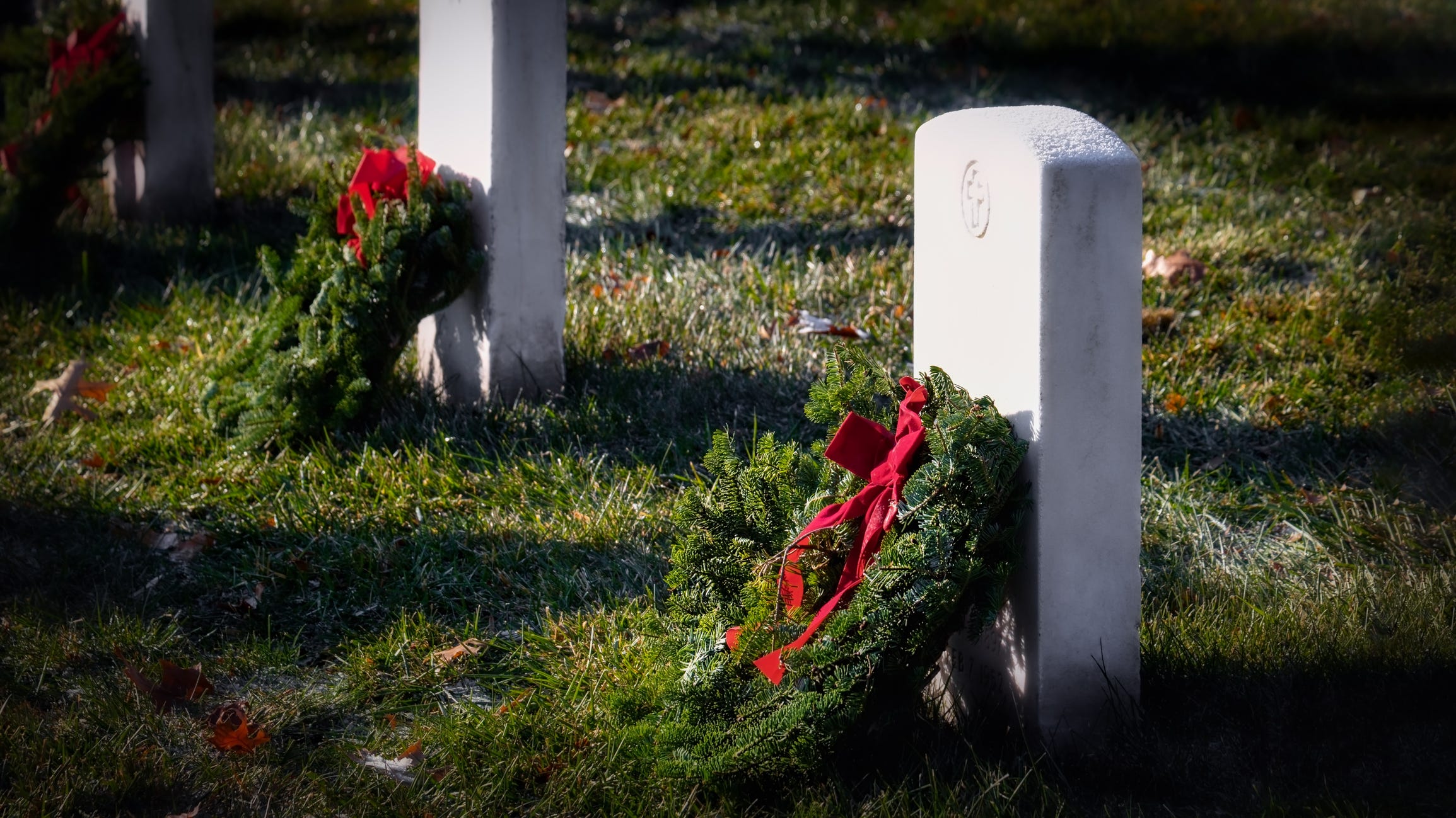 15,000 sponsors needed for holiday wreath laying ceremony