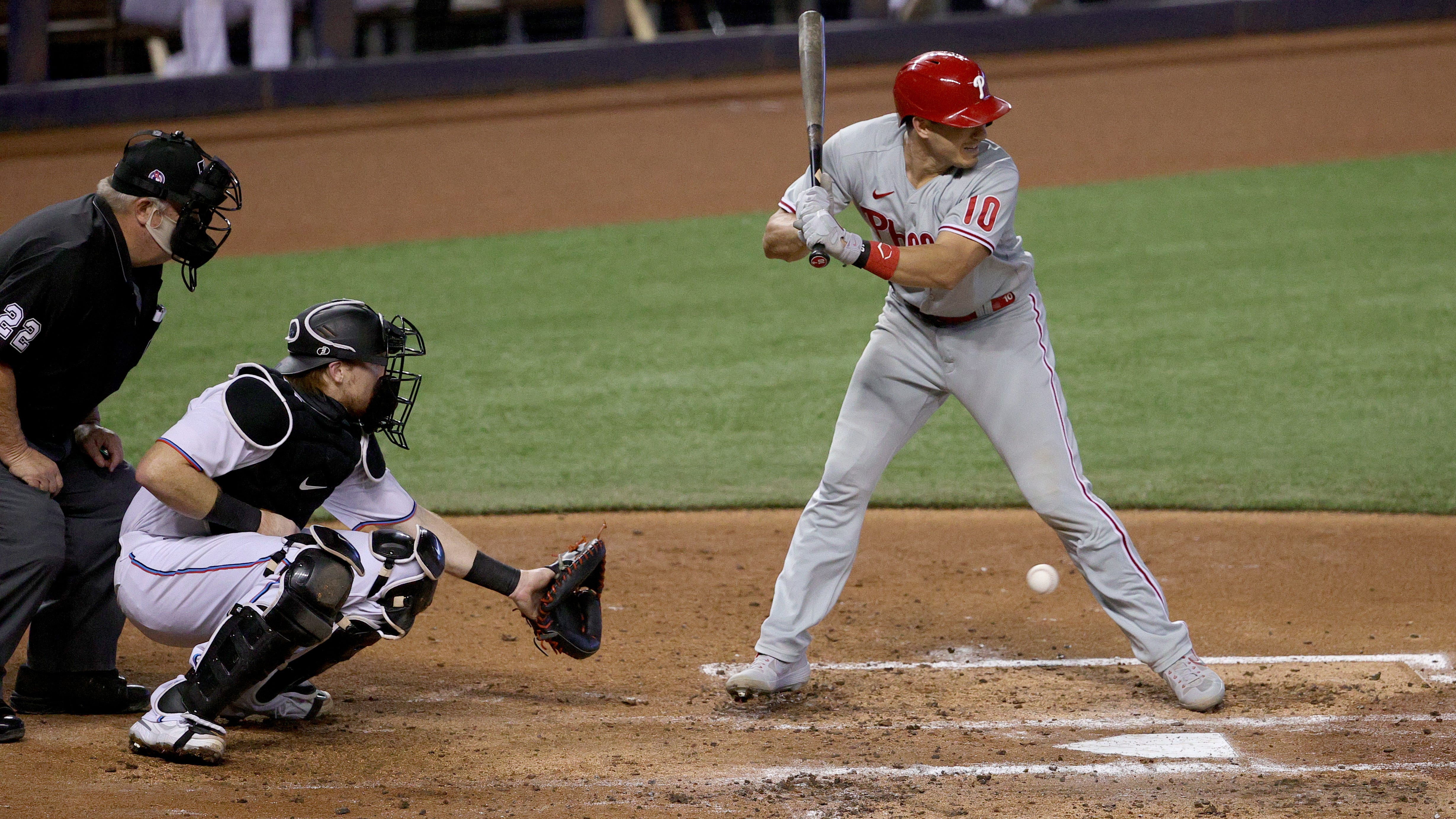 Klentak focuses on 2020 season, eludes questions on Realmuto, future with Phillies