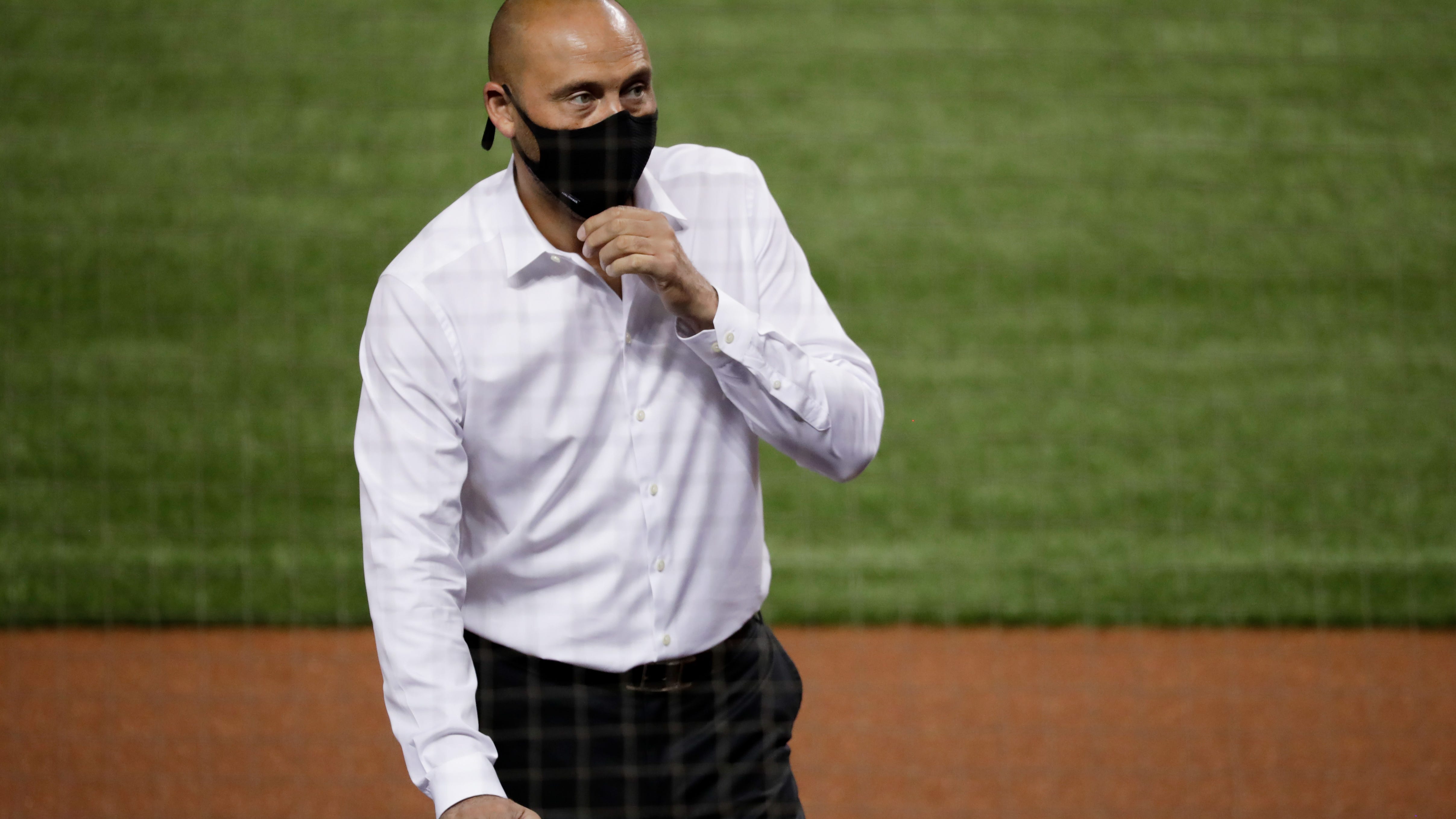 Derek Jeter's lakefront castle back on the market at reduced price