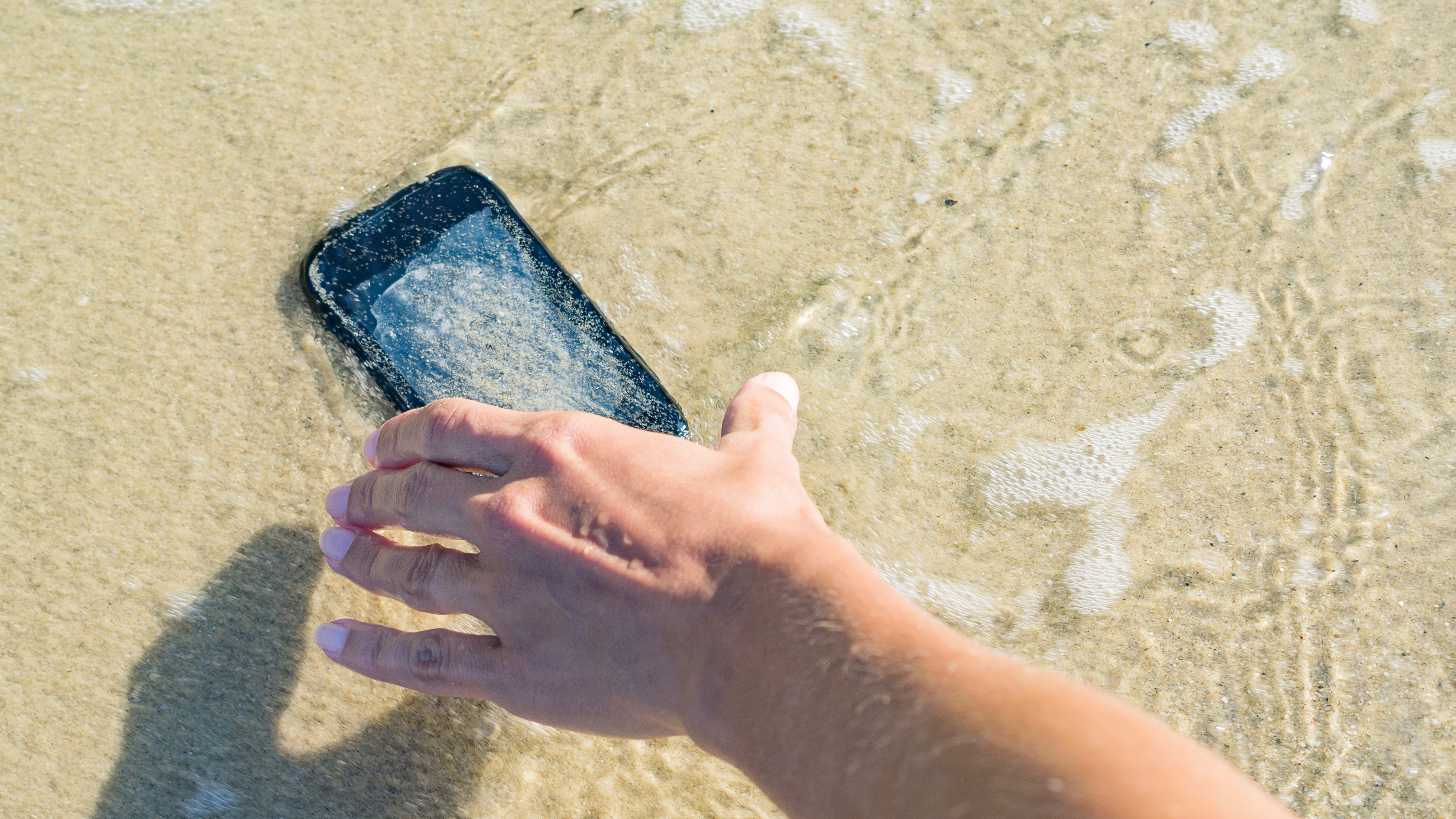 App of the Day could help save your phone if it gets wet