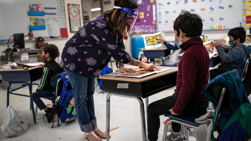 Bay Area school districts face critical teacher shortage