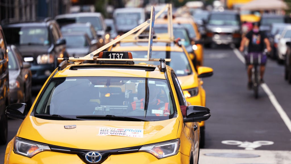 NYC taxi drivers demand better solution to longstanding debt crisis
