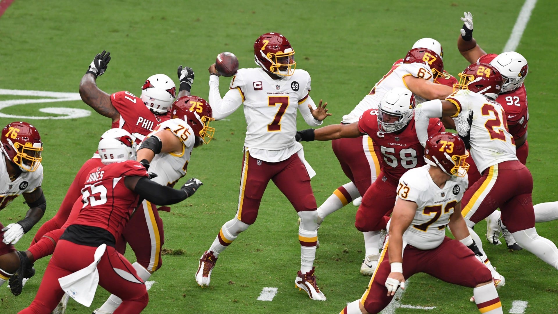 Washington Football struggles in 1st half. Again.
