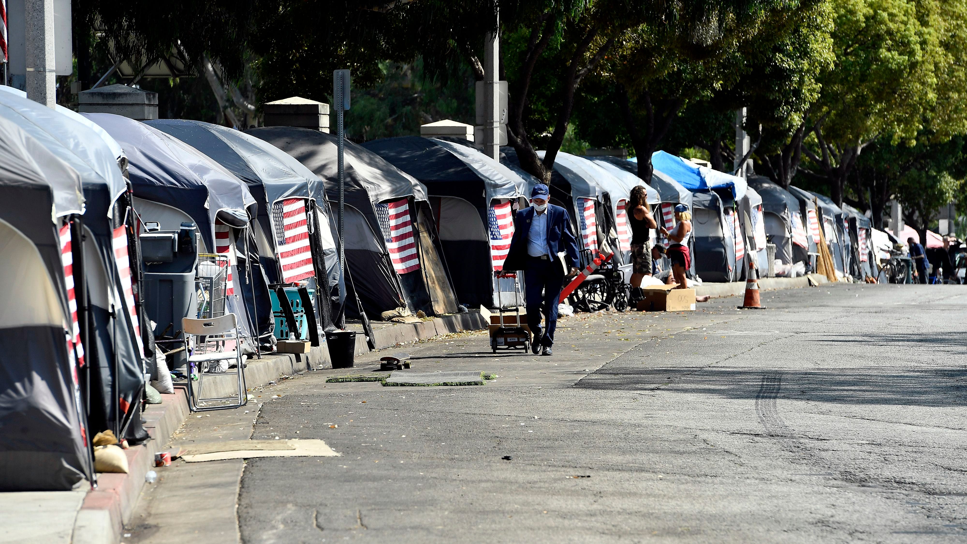 San Diego County touts homeless prevention proposal, app
