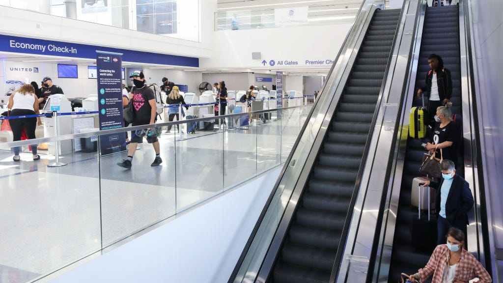 Airport commission approves $6 billion facelift for LAX