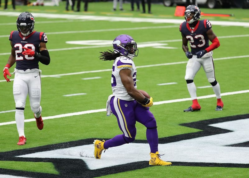 Alexander Mattison finds the end zone against the Texa.s