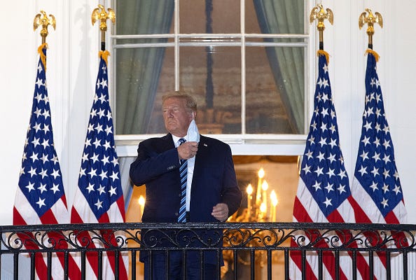 Trump takes off mask at the White House