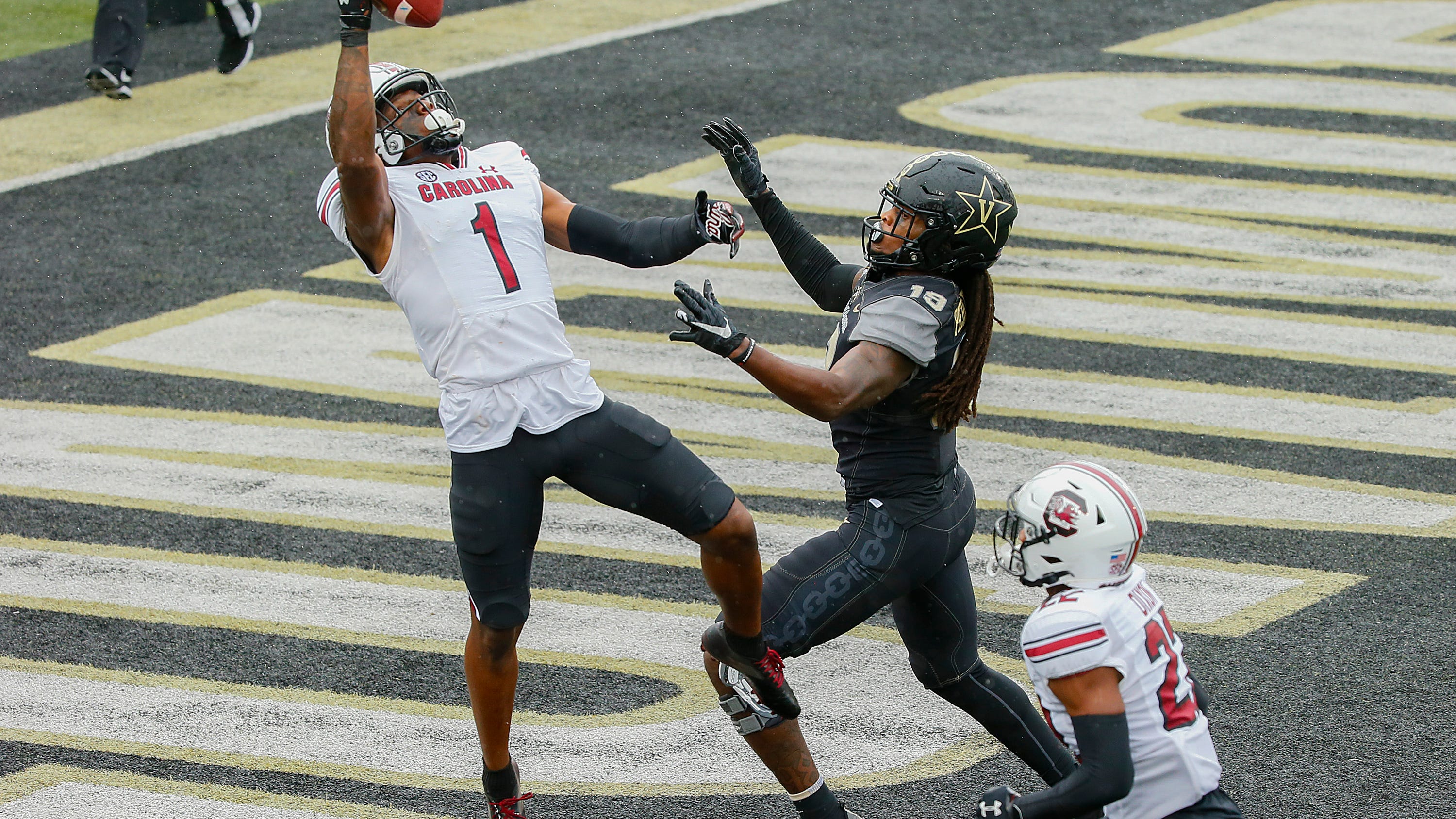 Who will be available for Dallas Cowboys? Top 9 Mock + RUMORS