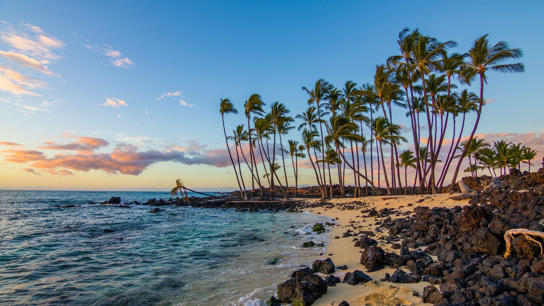 SoCal man dies at Hawaiian resort after falling off balcony