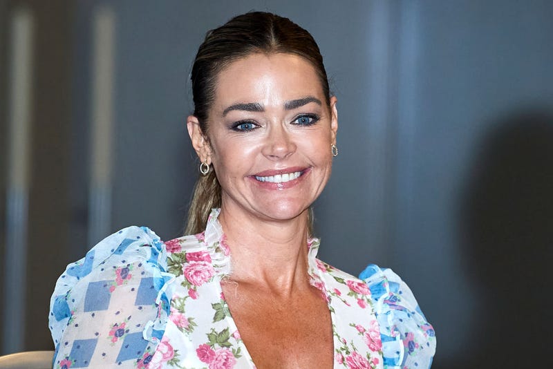 Driver shoots at Actress Denise Richards after an apparent road rage incident